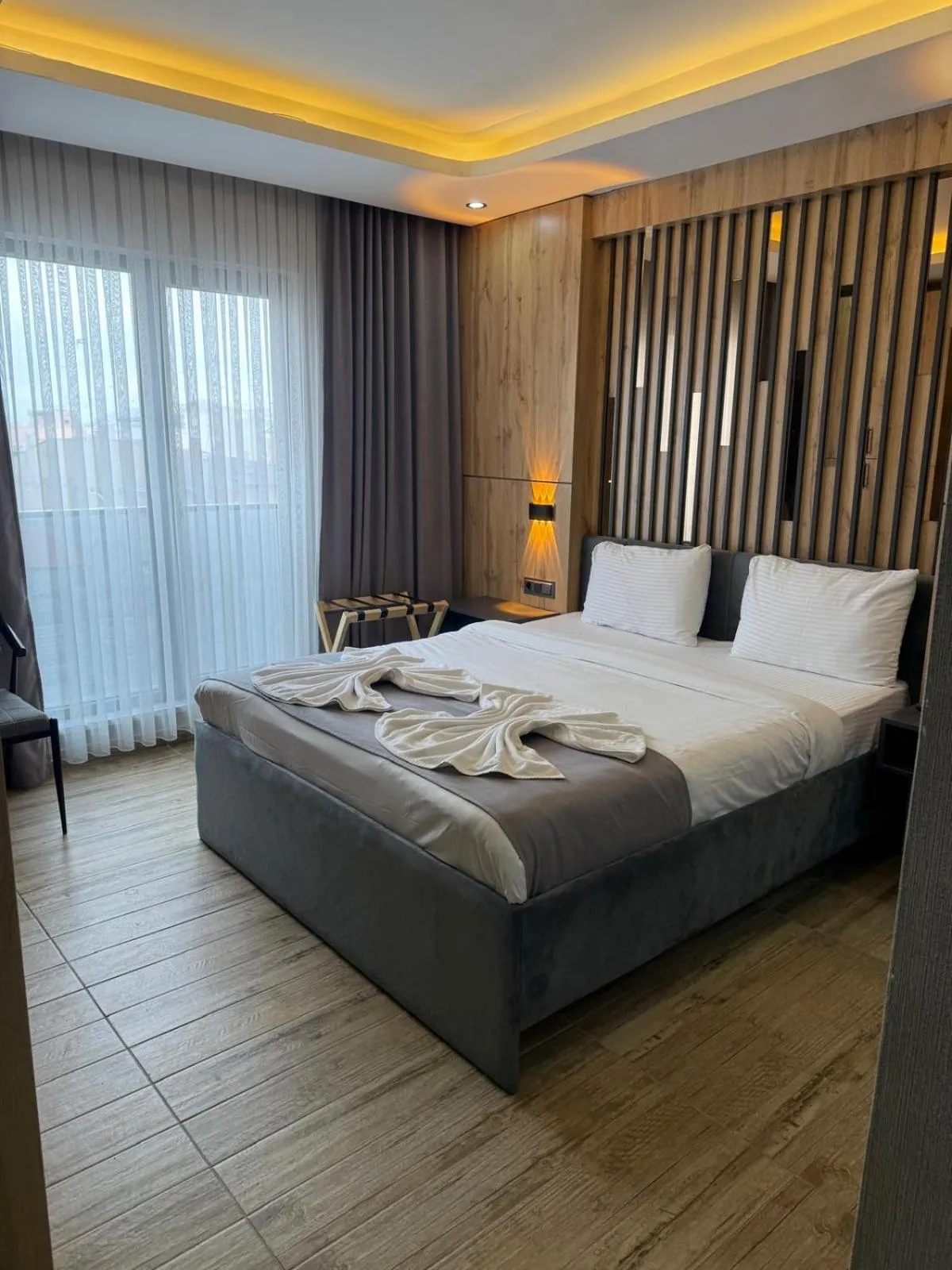 Bedroom, Bed in world say hotel