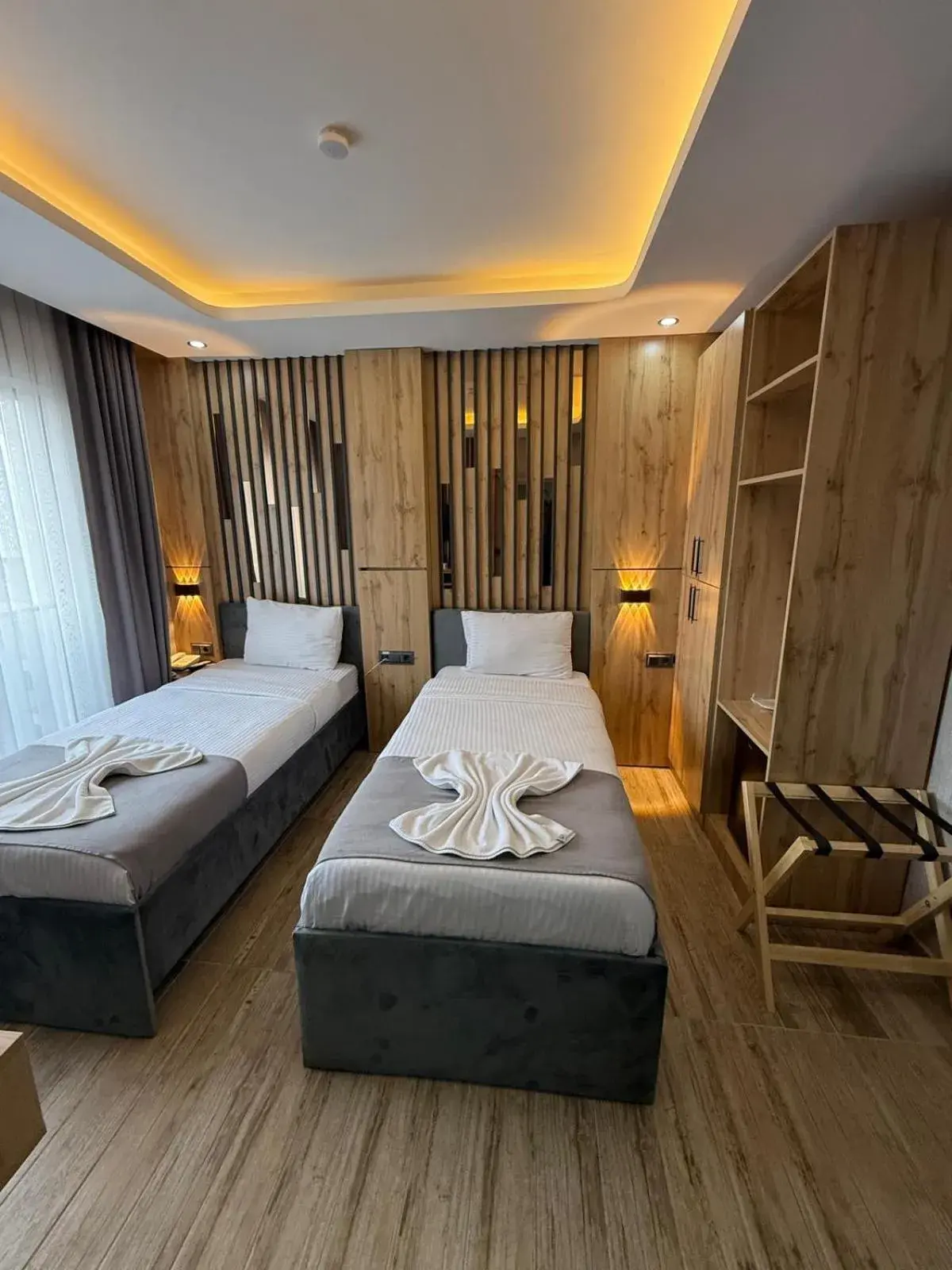 Photo of the whole room, Bed in world say hotel Photo of the whole room, Bed in world say hotel