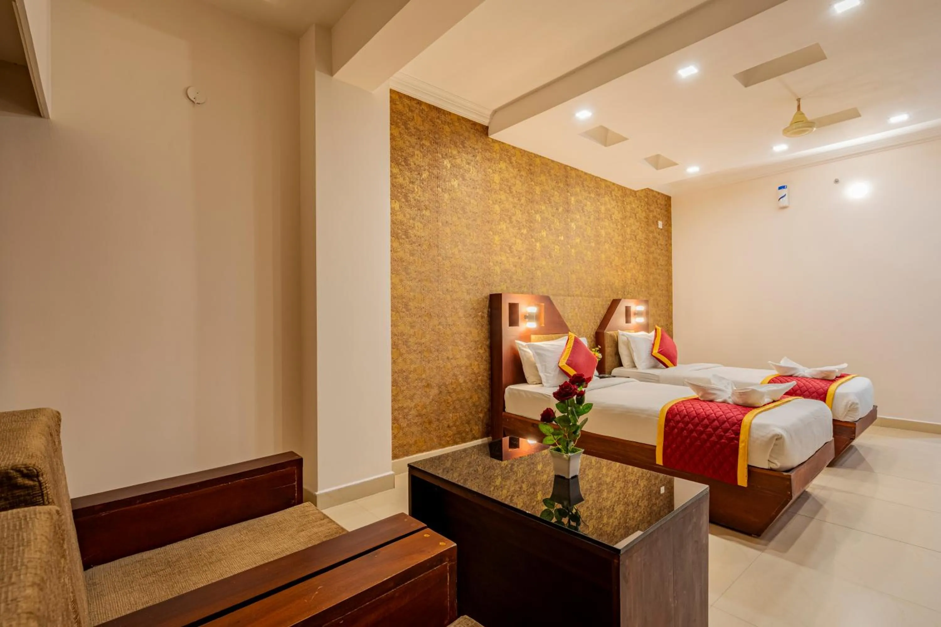 Bed in Daan Orchid Residency