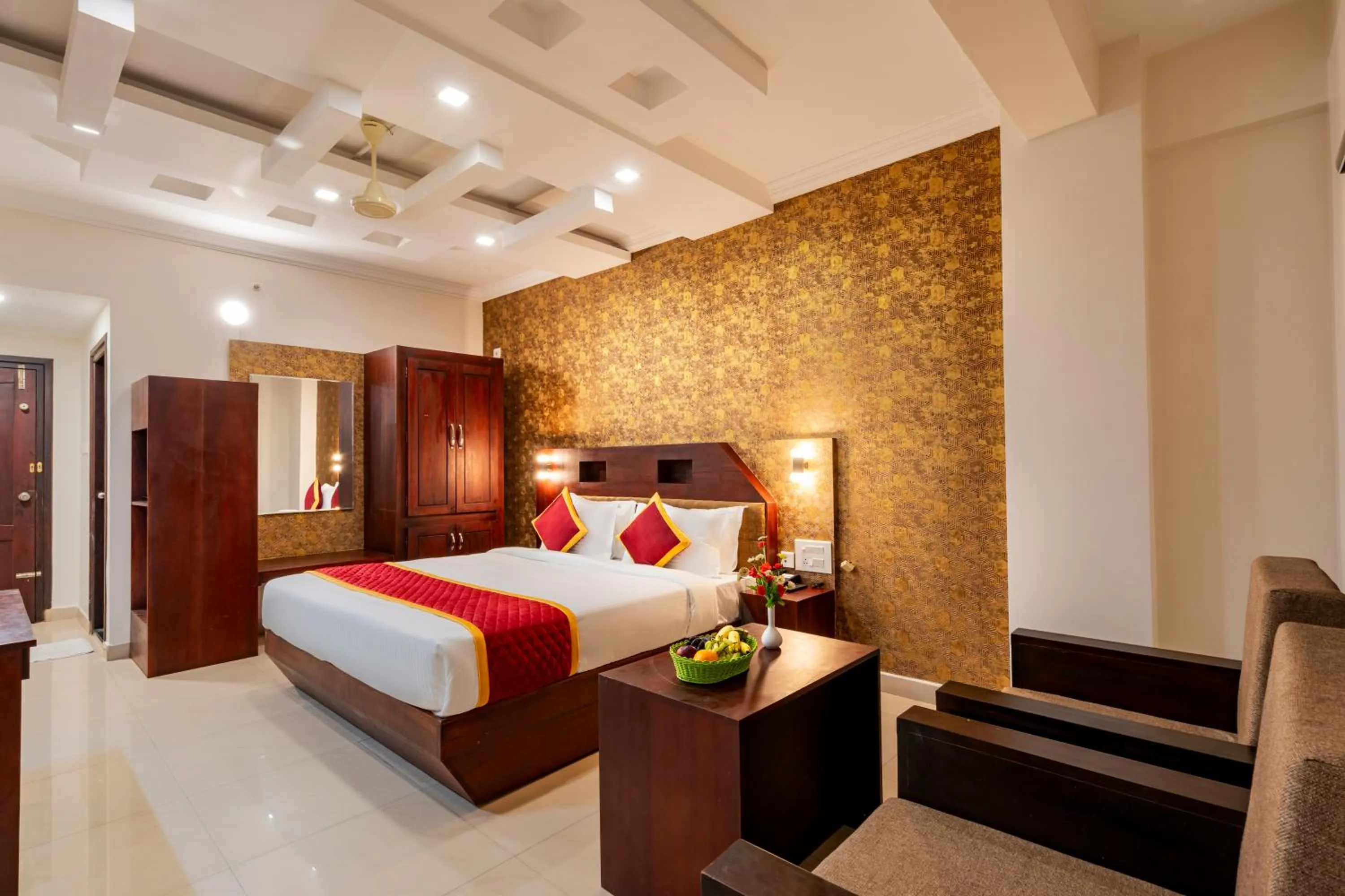 Bed in Daan Orchid Residency