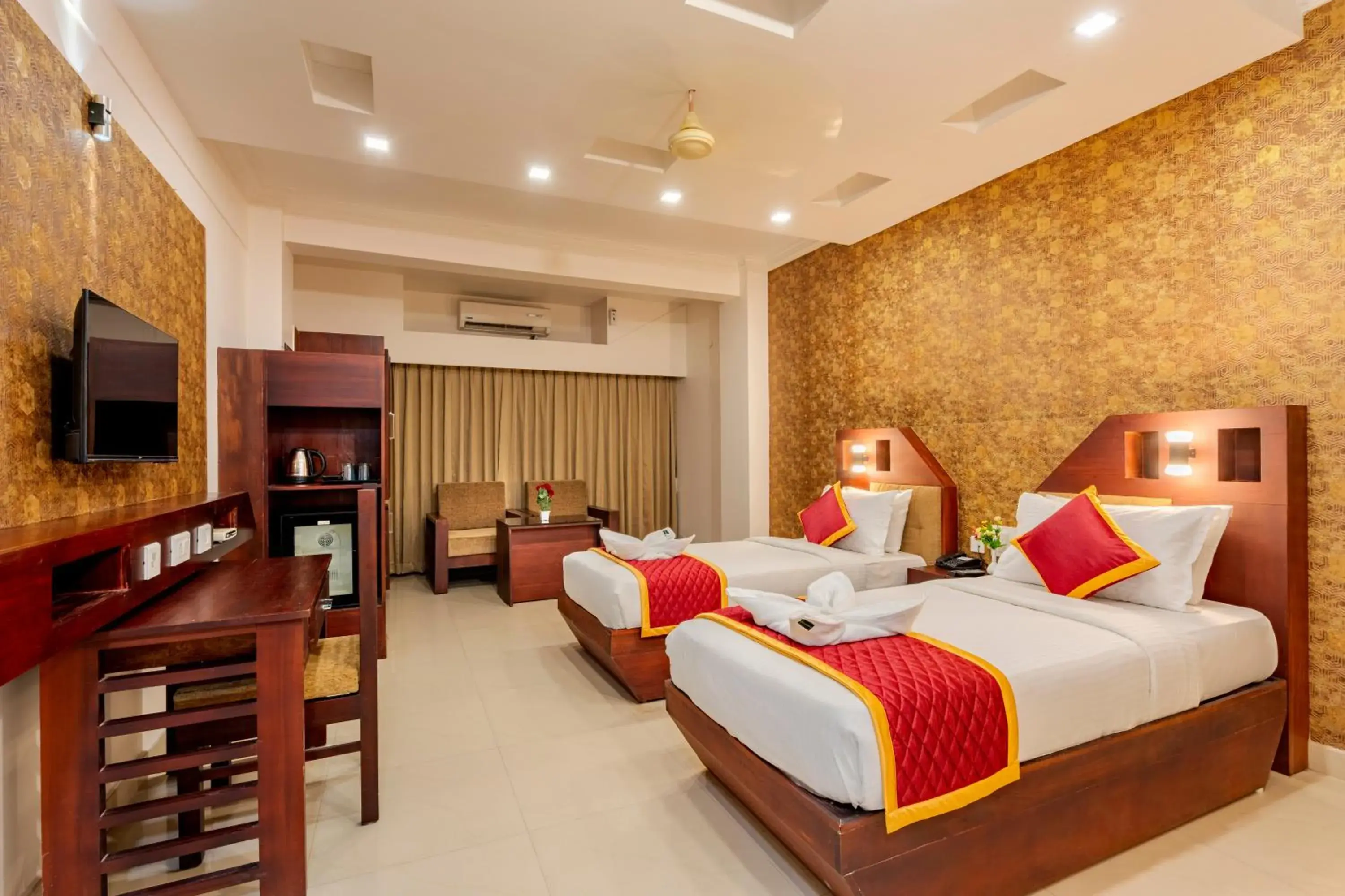 King Room - single occupancy in Daan Orchid Residency King Room - single occupancy in Daan Orchid Residency