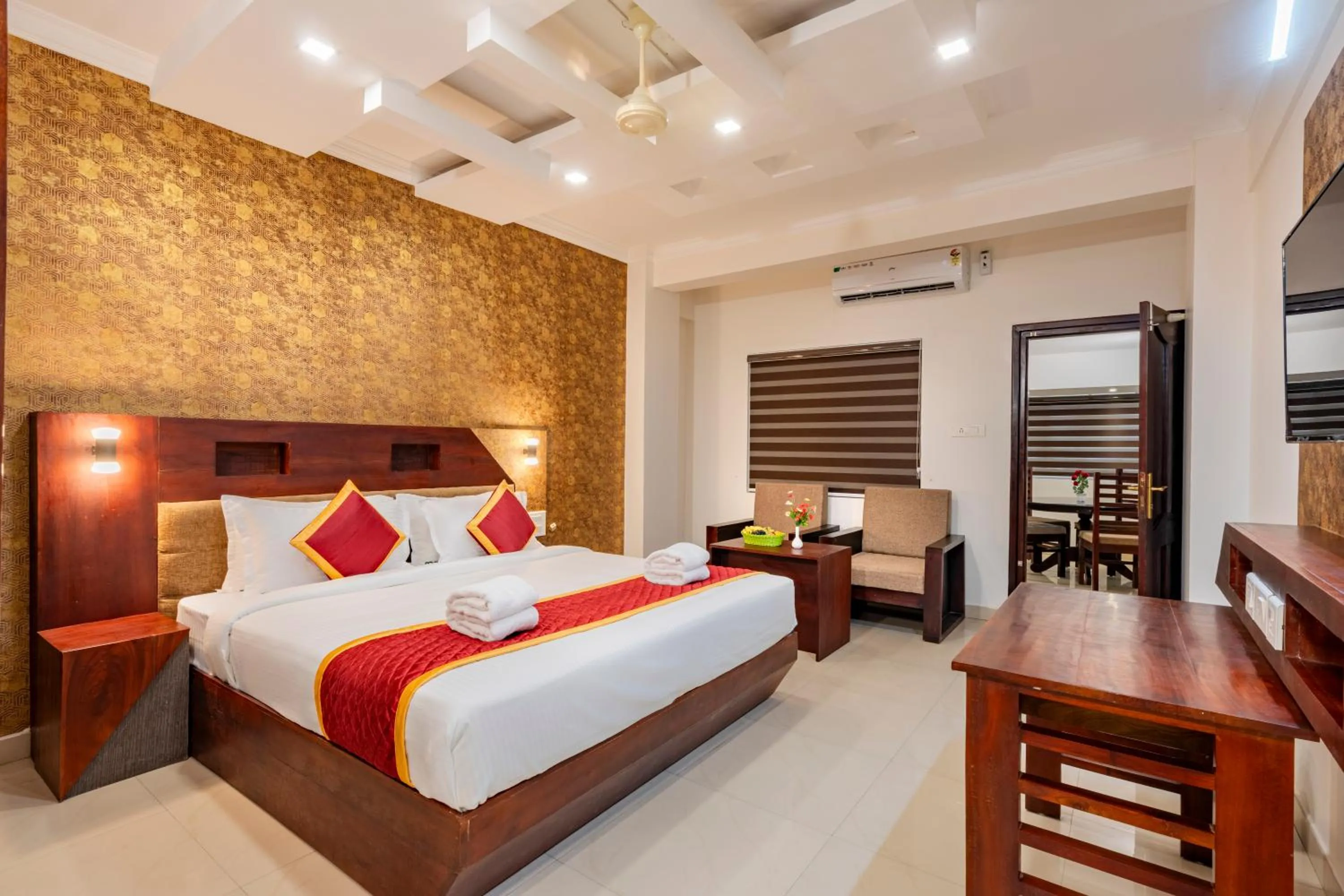 Living room, Bed in Daan Orchid Residency