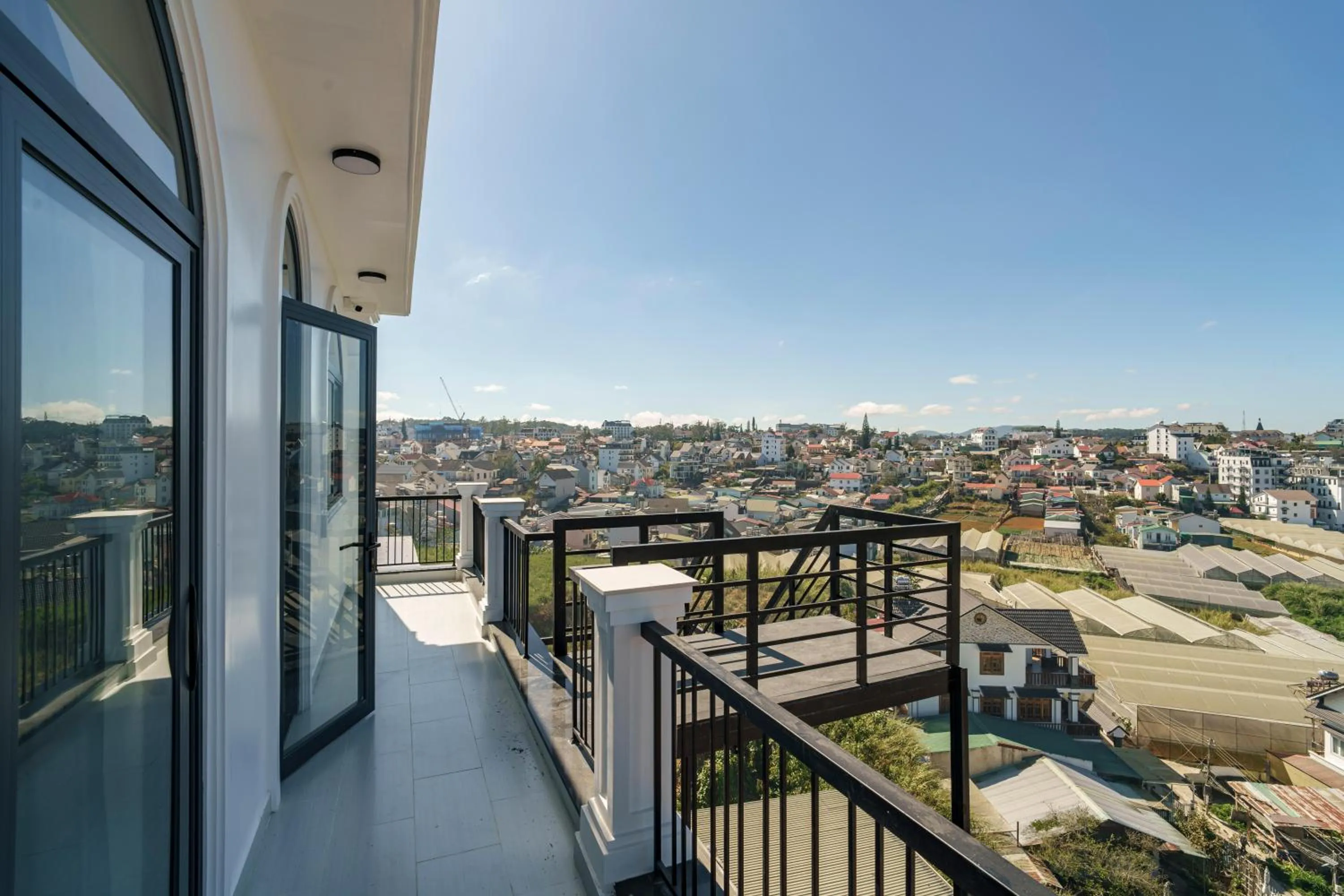 Storij Home & Coffee