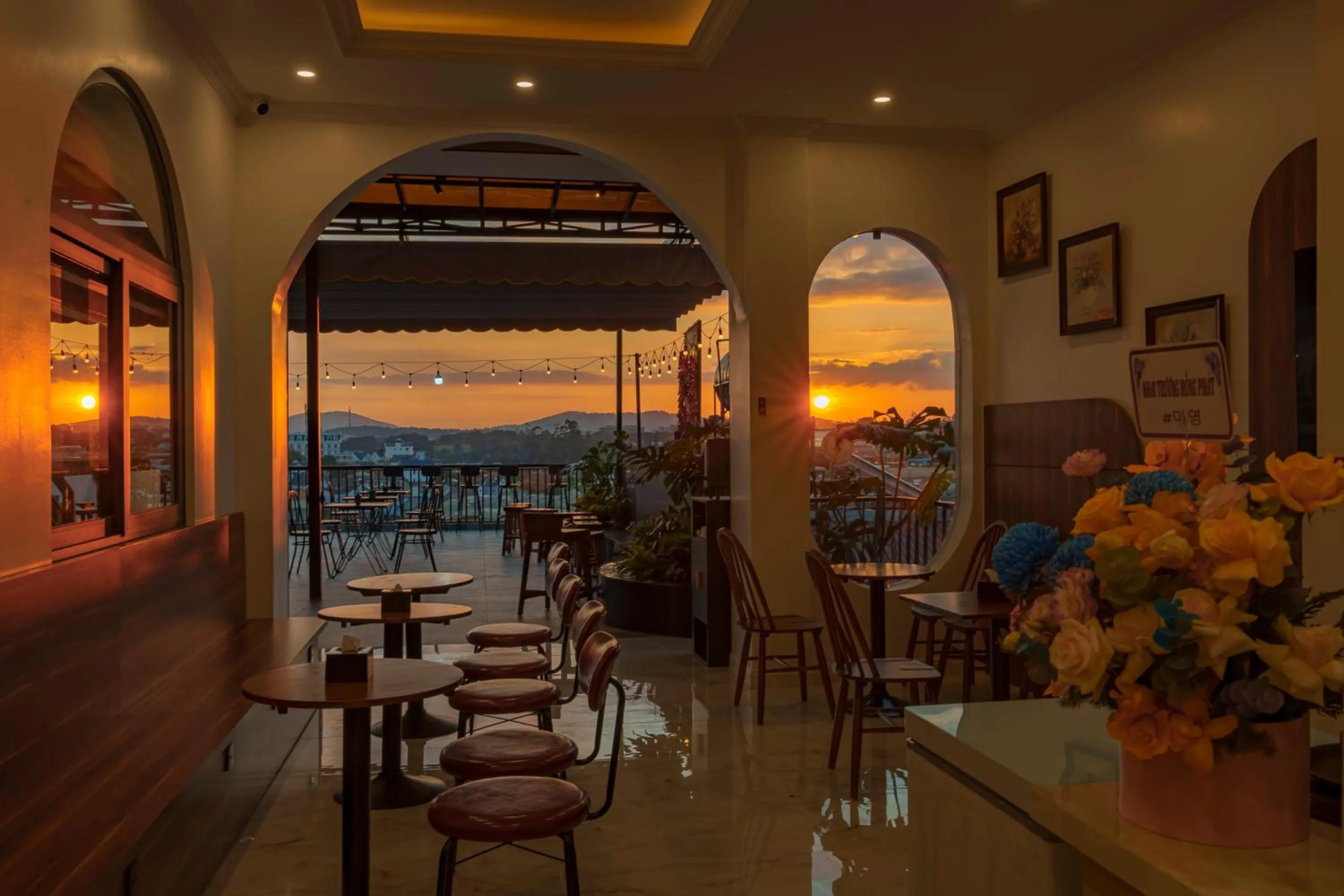 Storij Home & Coffee