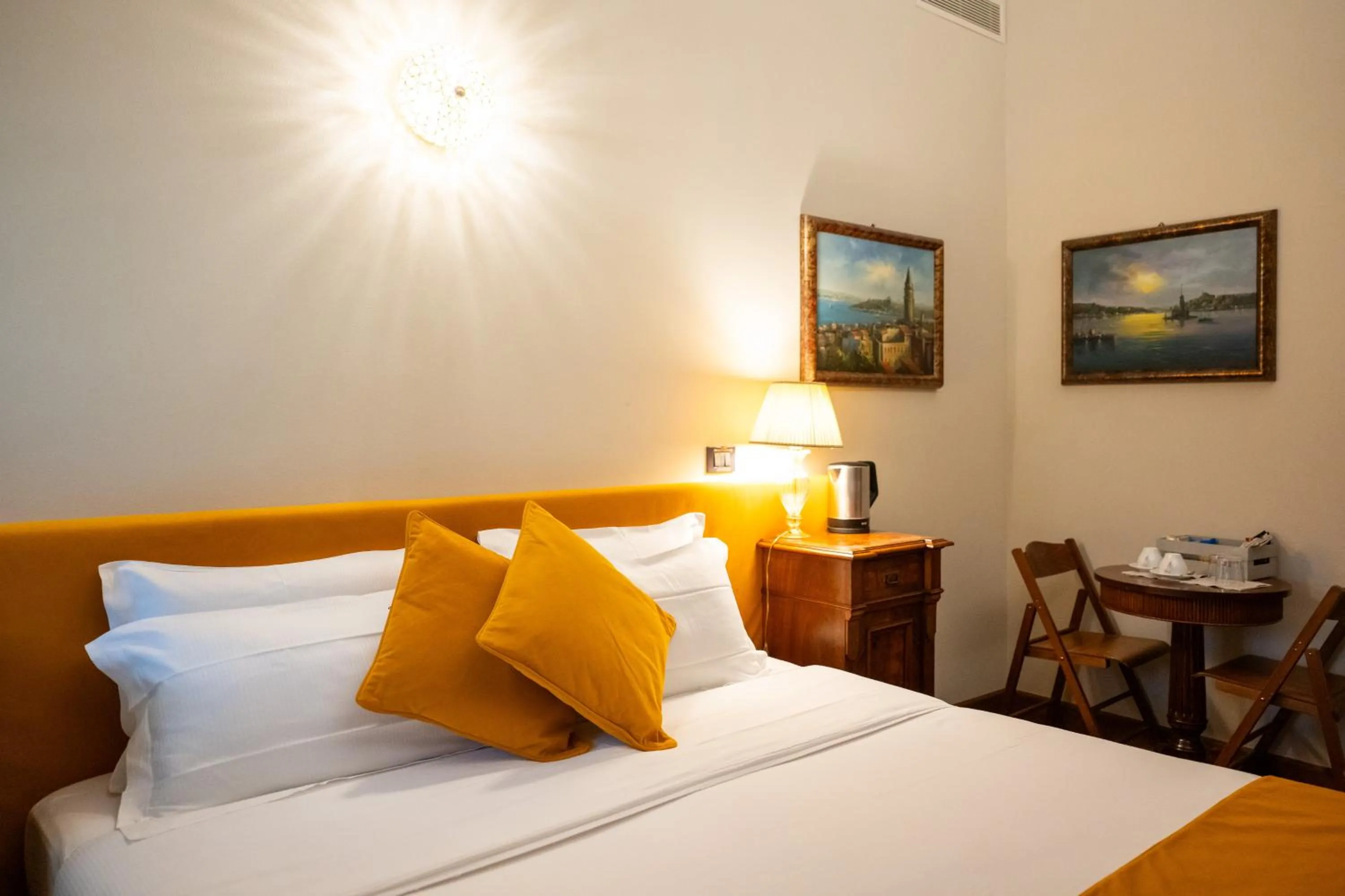 Bed in 1448 Antica Dimora Al Merlo Bianco