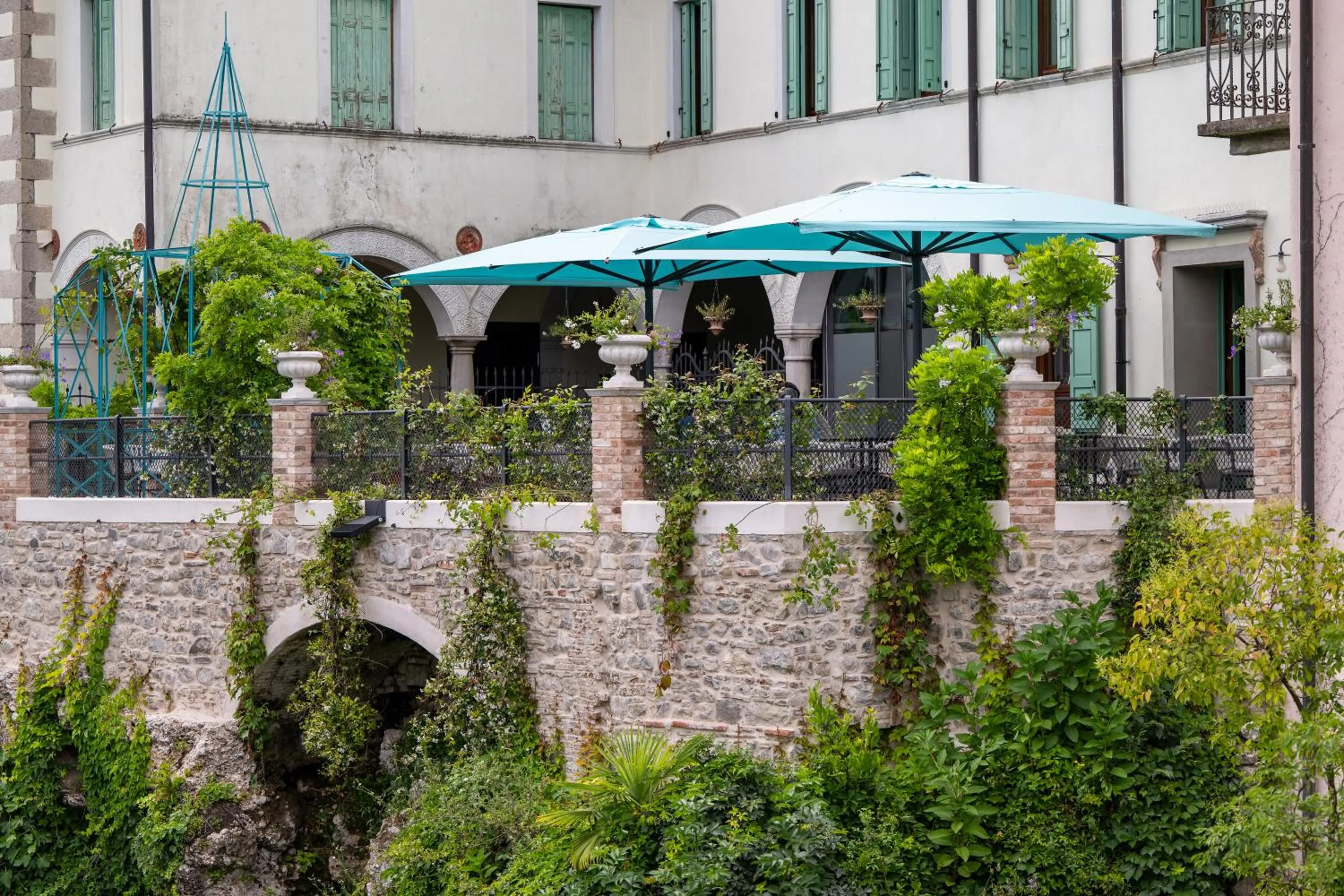 Property building in 1448 Antica Dimora Al Merlo Bianco