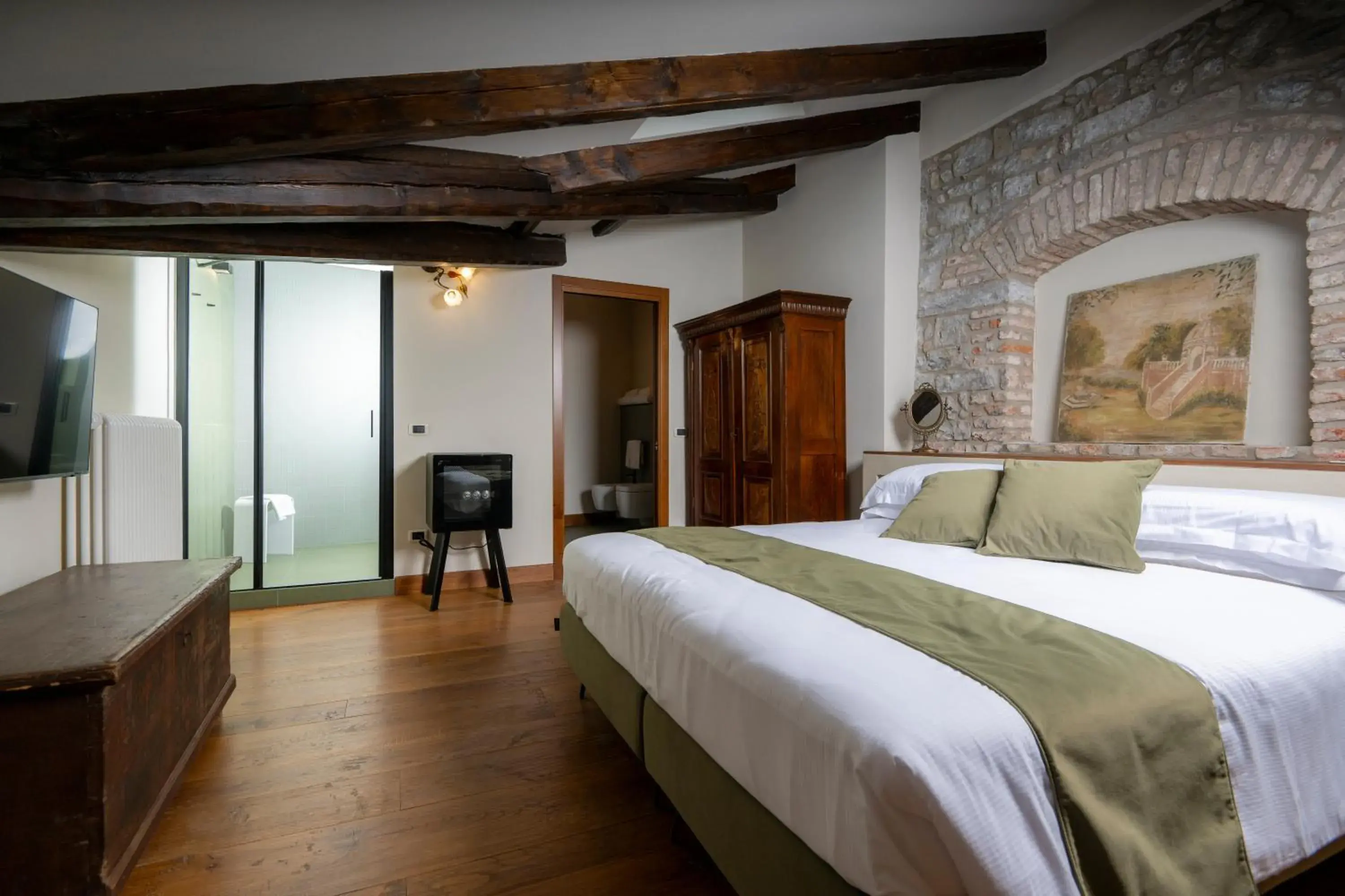 Deluxe Double Room in 1448 Antica Dimora Al Merlo Bianco Deluxe Double Room in 1448 Antica Dimora Al Merlo Bianco