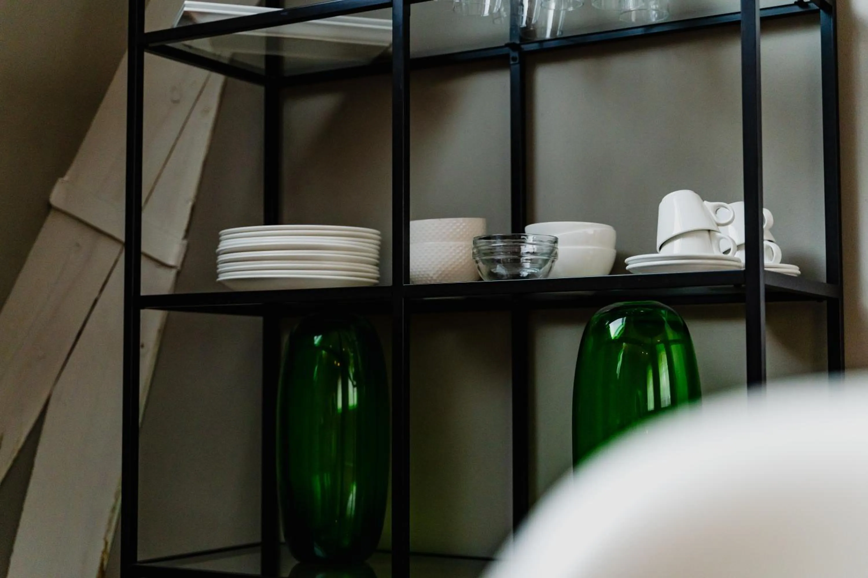 Decorative detail in Apartments De Hallen