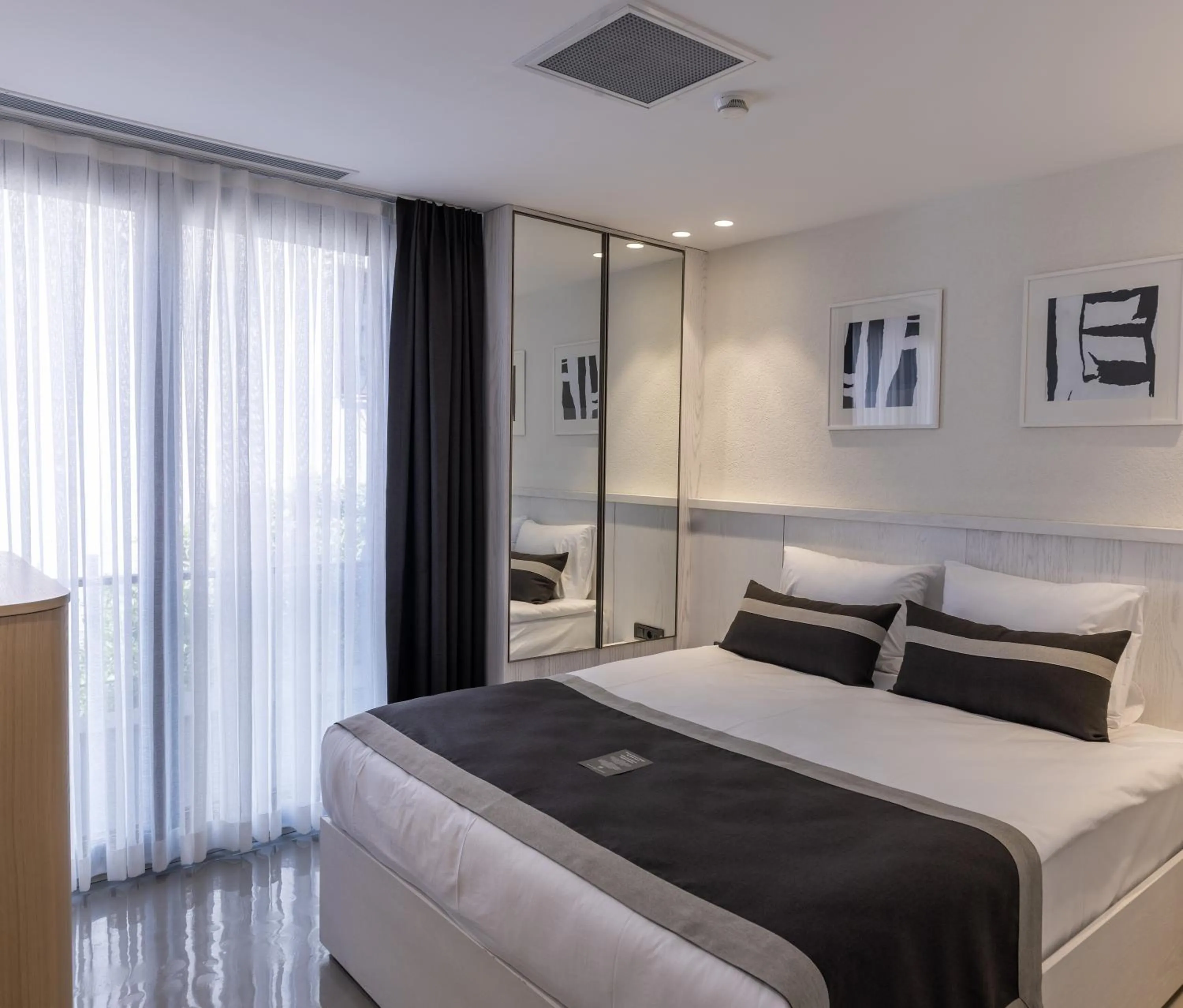 Bedroom, Bed in The Public Ortakoy