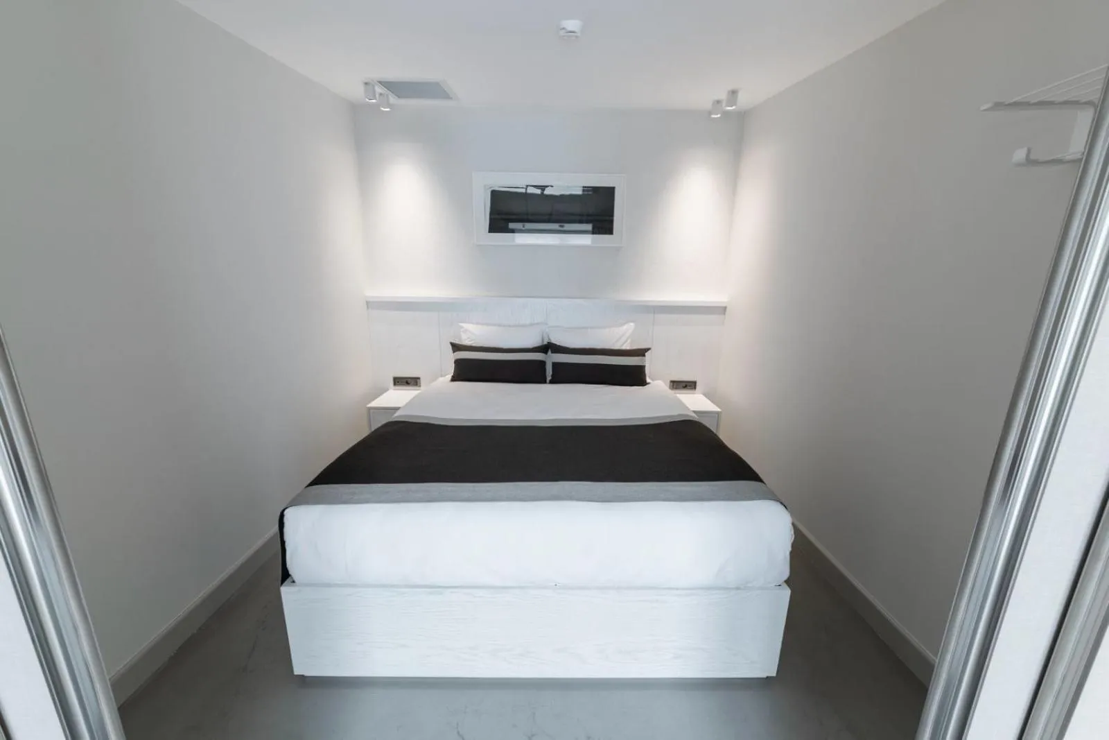 Bedroom, Bed in The Public Ortakoy