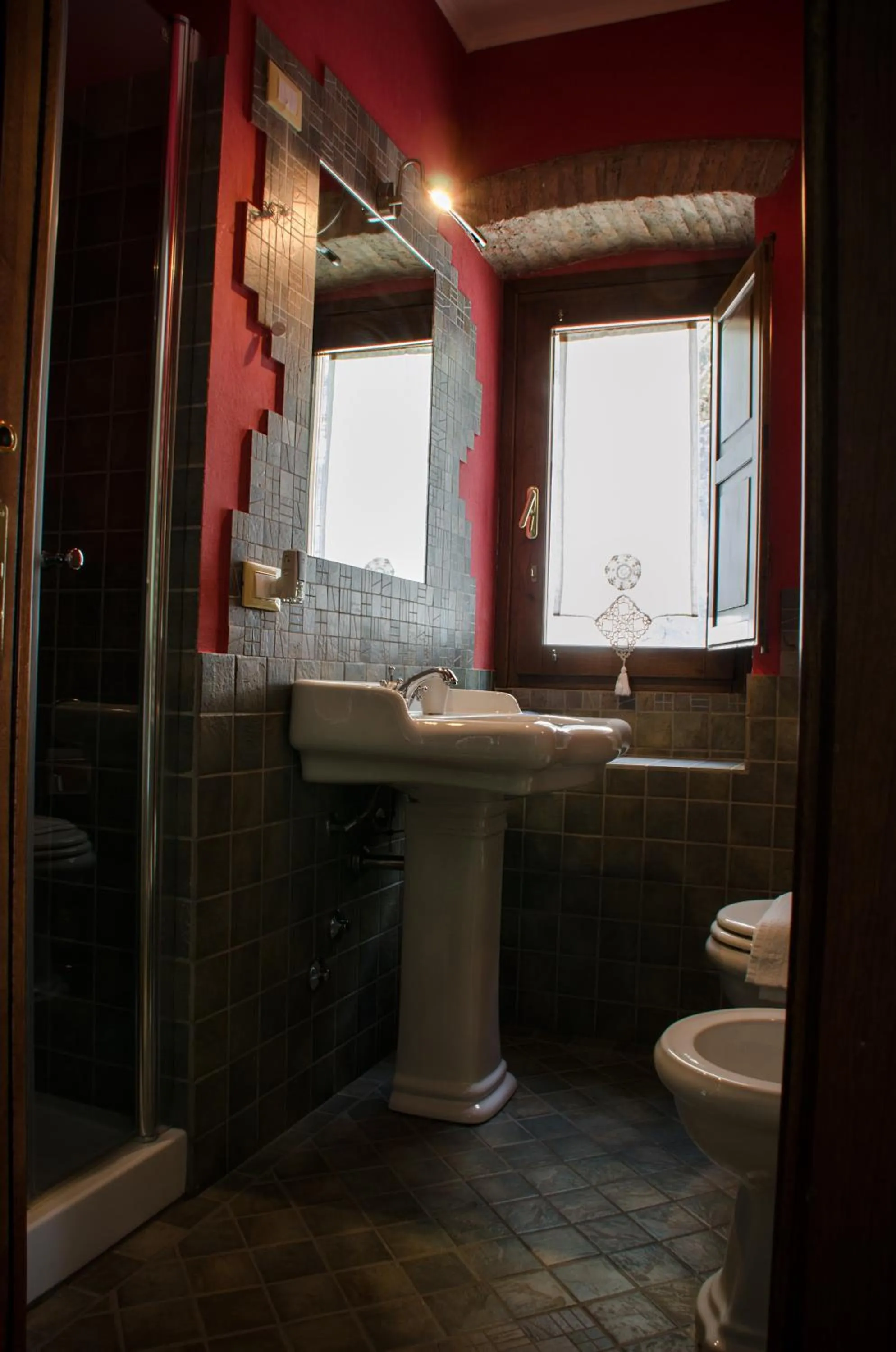 Toilet in Bed and breakfast La Sentinella