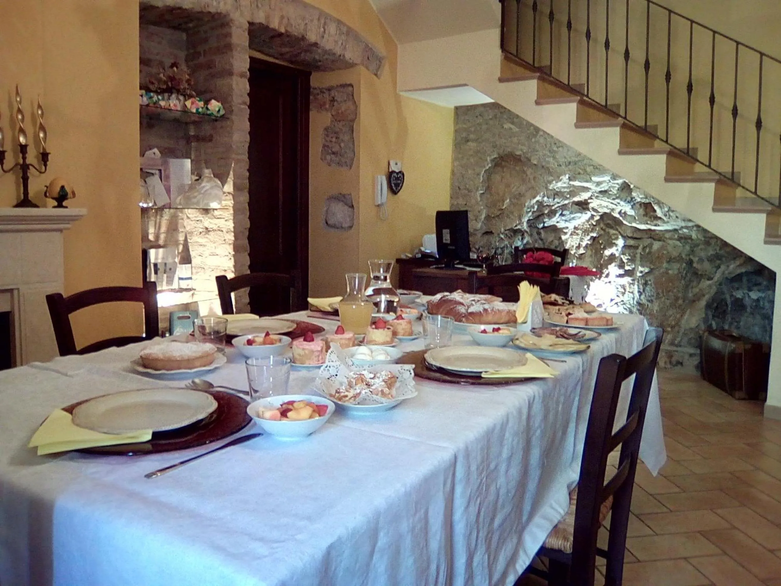 Breakfast in Bed and breakfast La Sentinella