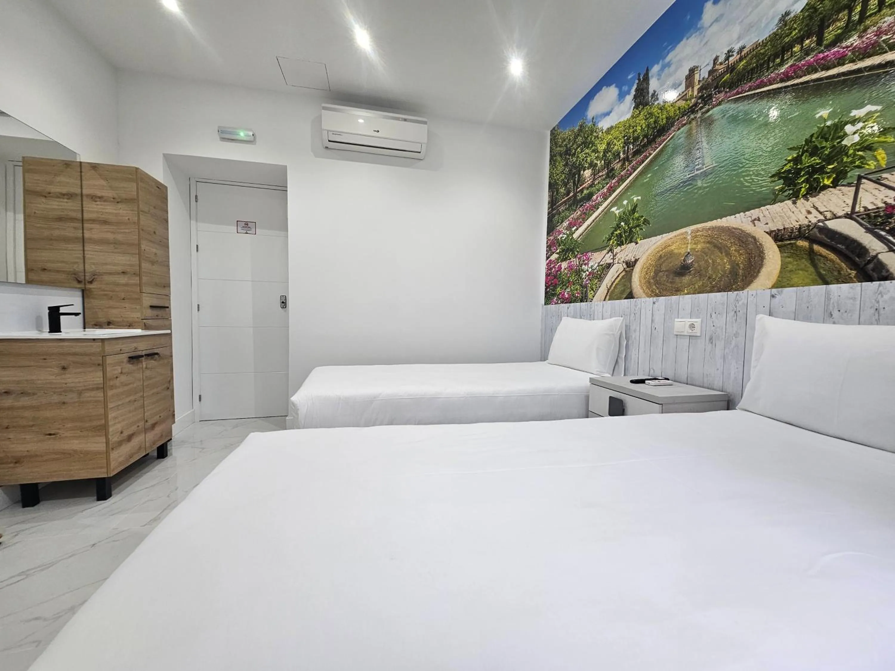 Bed in Nueva PENSION CIBELES