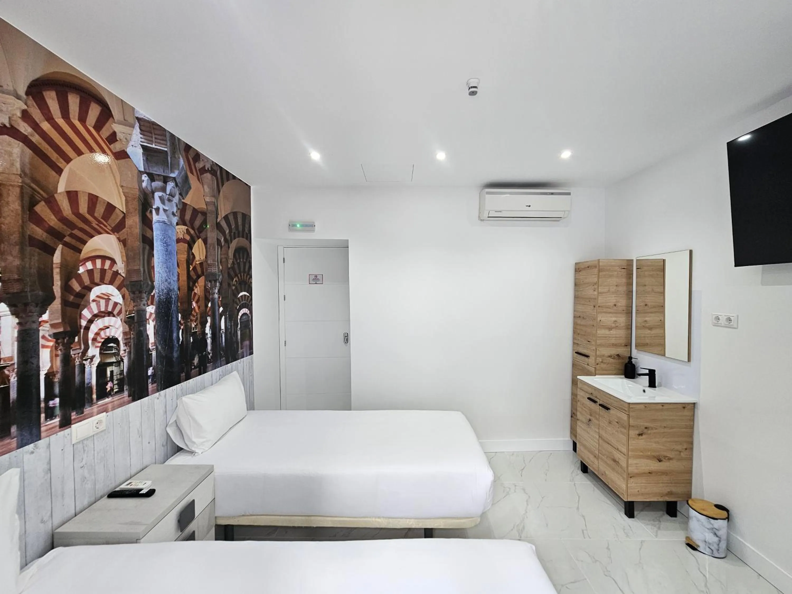 Bed in Nueva PENSION CIBELES