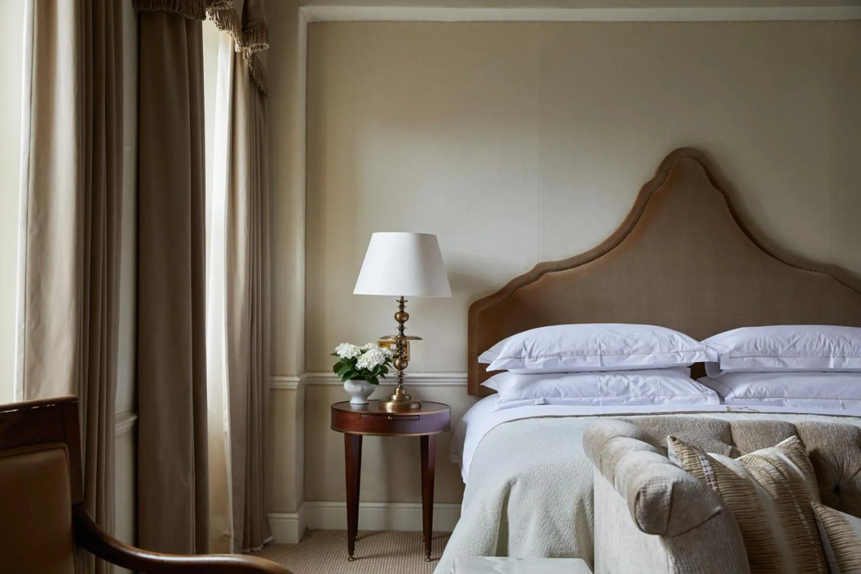 Photo of the whole room, Bed in Egerton House