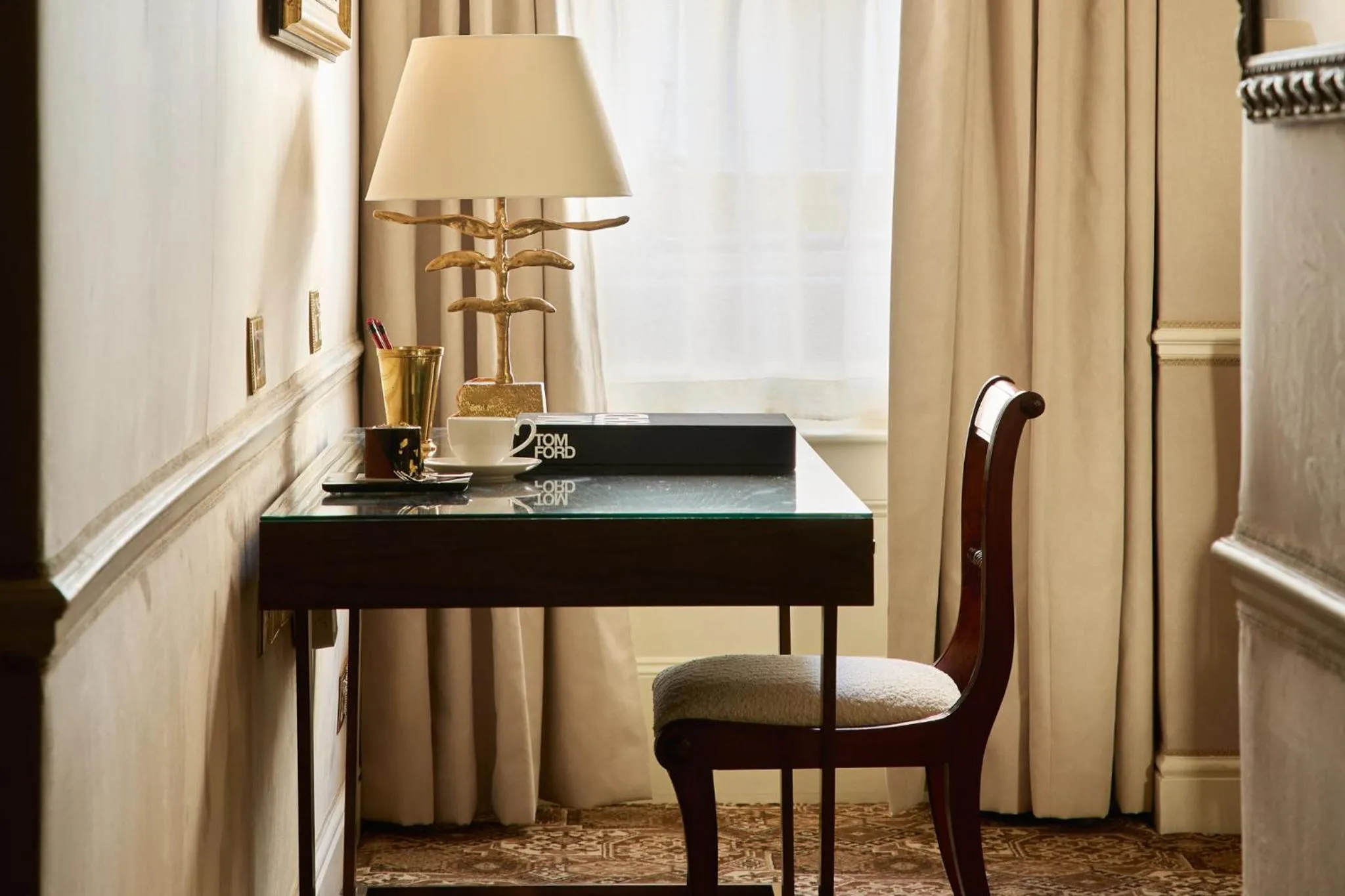 Photo of the whole room in Egerton House