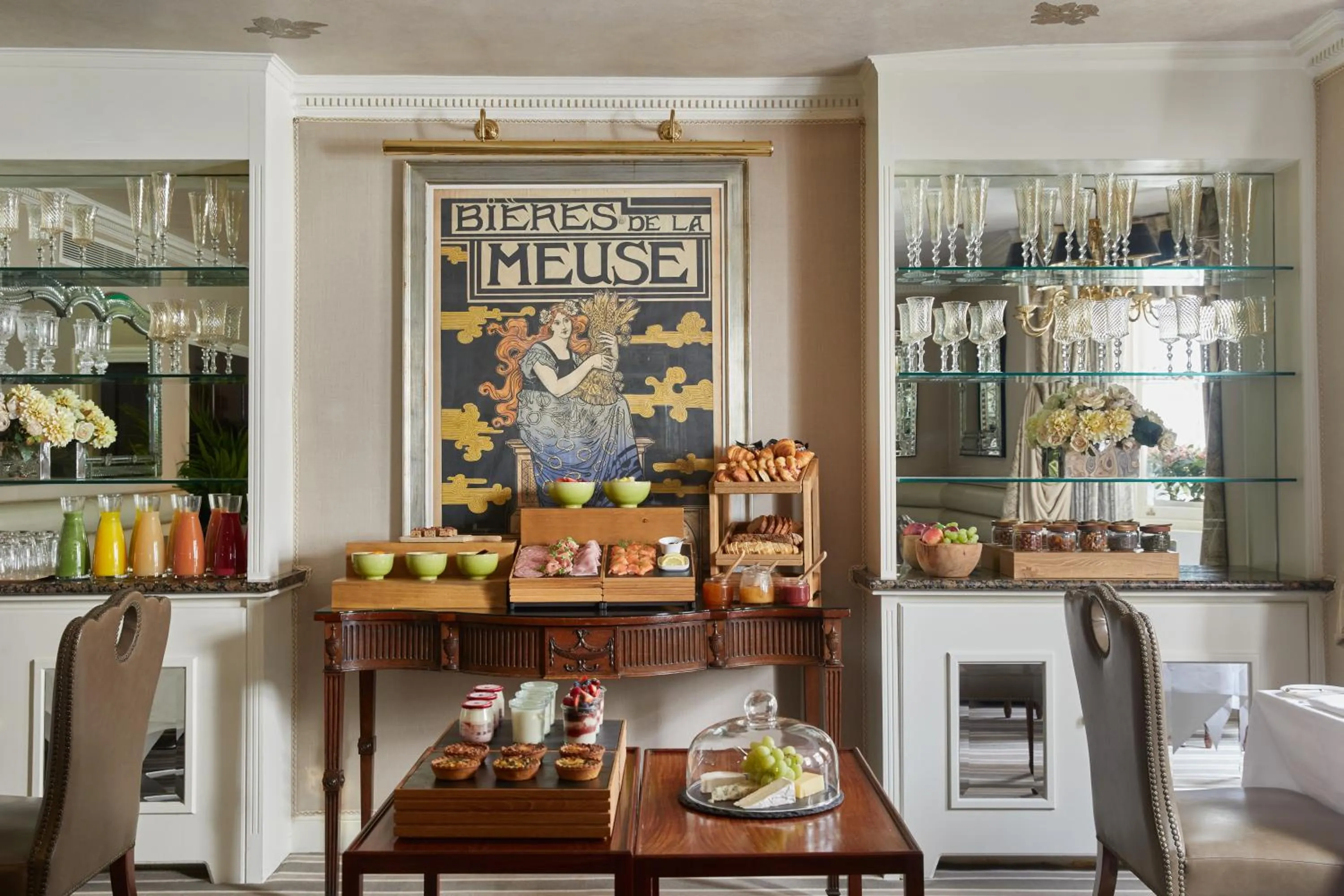 Food and drinks in Egerton House