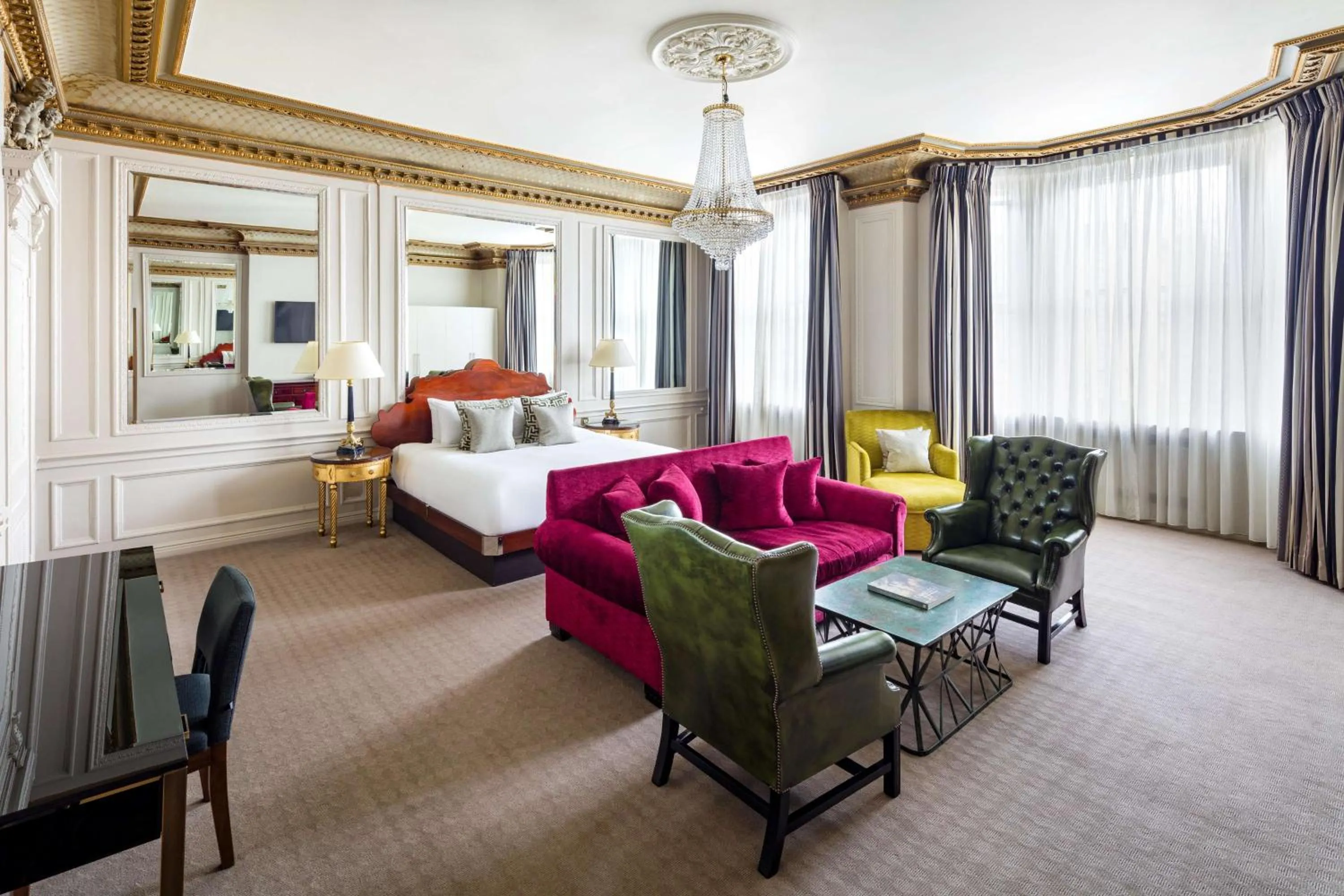 Photo of the whole room, Bed in Radisson Blu Hotel, London South Kensington