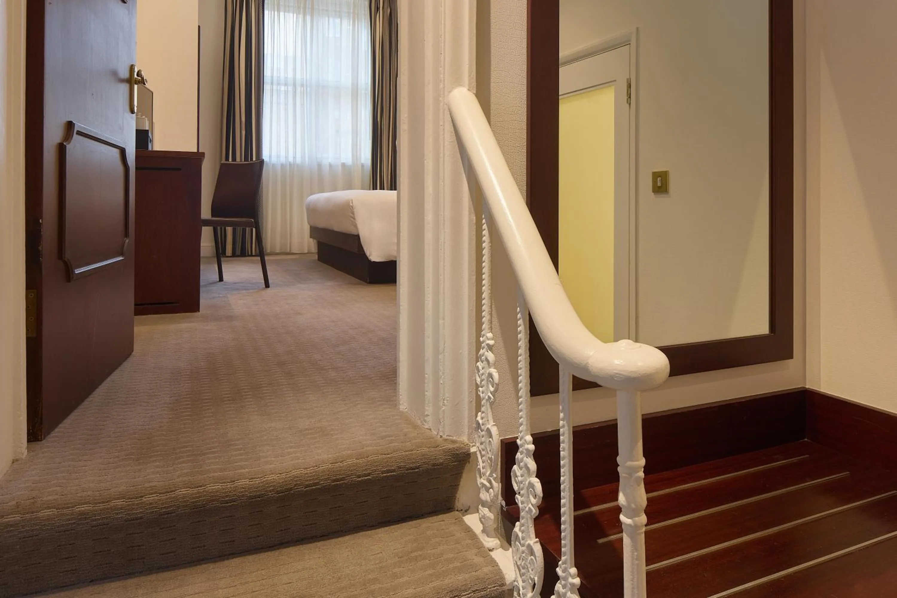 Bedroom, Bed in Radisson Blu Hotel, London South Kensington