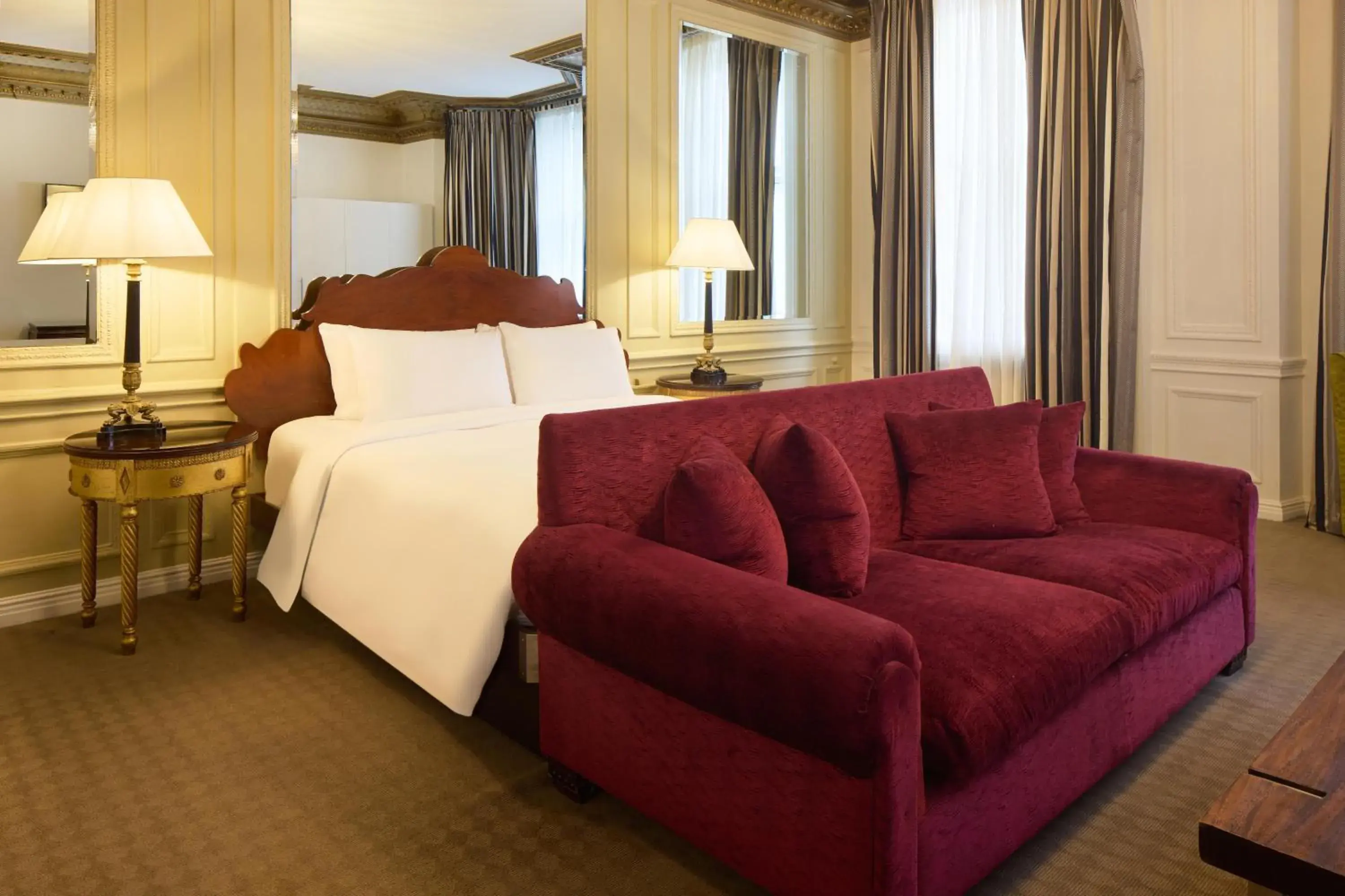 Photo of the whole room, Bed in Radisson Blu Hotel, London South Kensington Photo of the whole room, Bed in Radisson Blu Hotel, London South Kensington