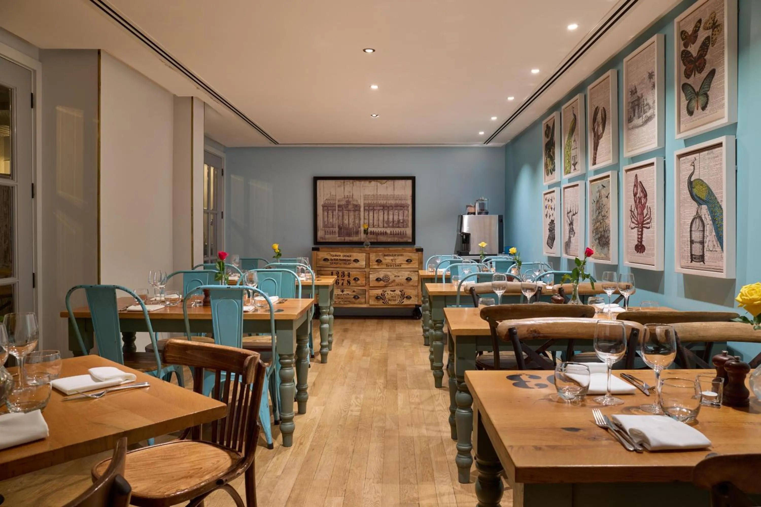 Restaurant/places to eat in Radisson Blu Hotel, London South Kensington