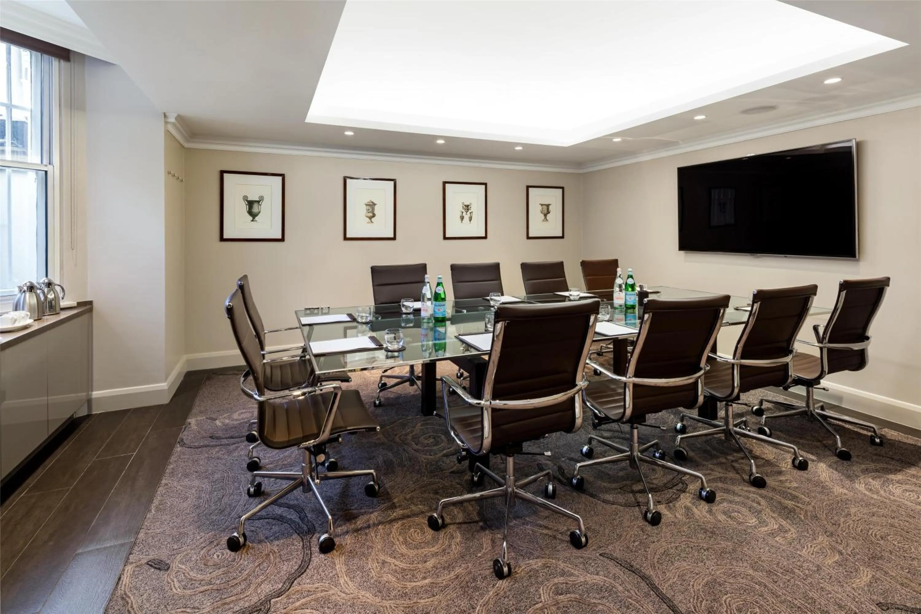 Meeting/conference room in Radisson Blu Hotel, London South Kensington