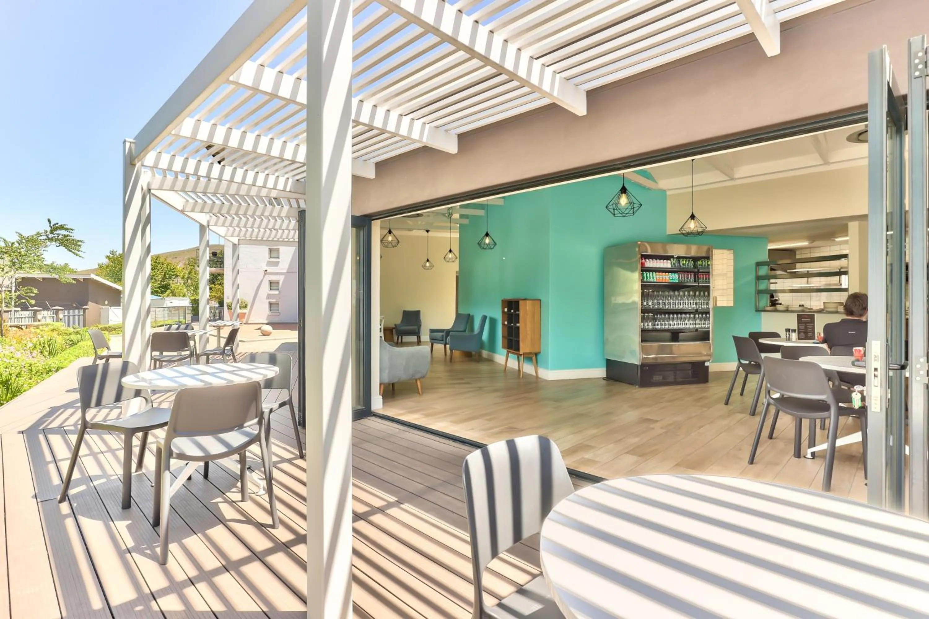 Restaurant/places to eat in WINK Aparthotel Quiver Tree