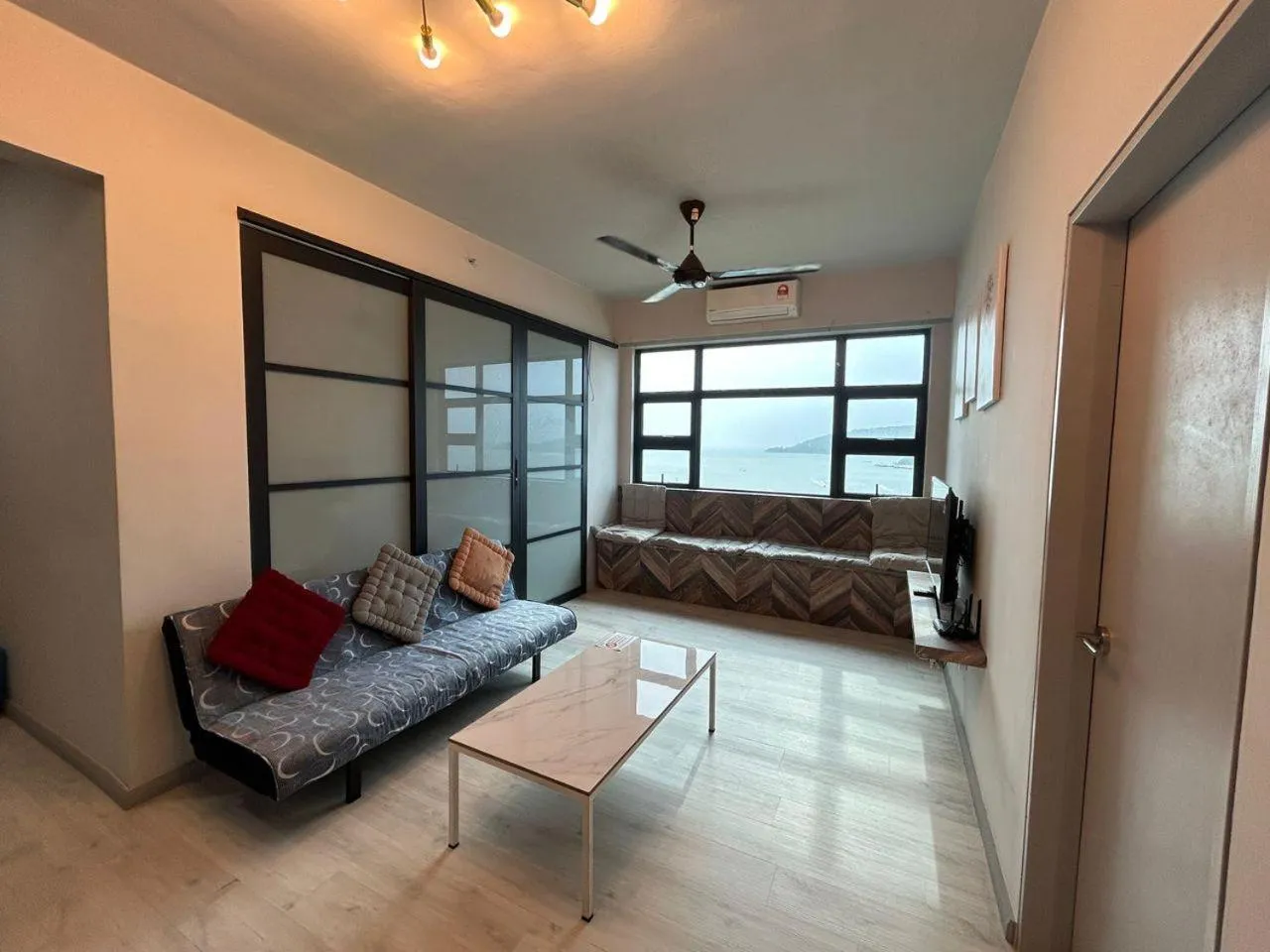 Jesselton Quay Kota Kinabalu City Centre by LW Suites