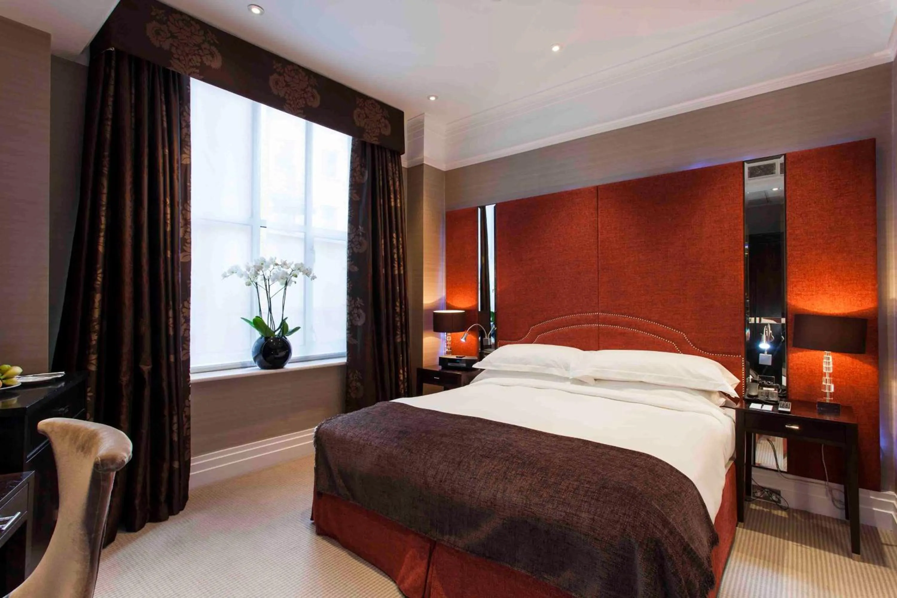 Bed in The Capital Hotel, Apartments & Townhouse - Small Luxury Hotels of The World