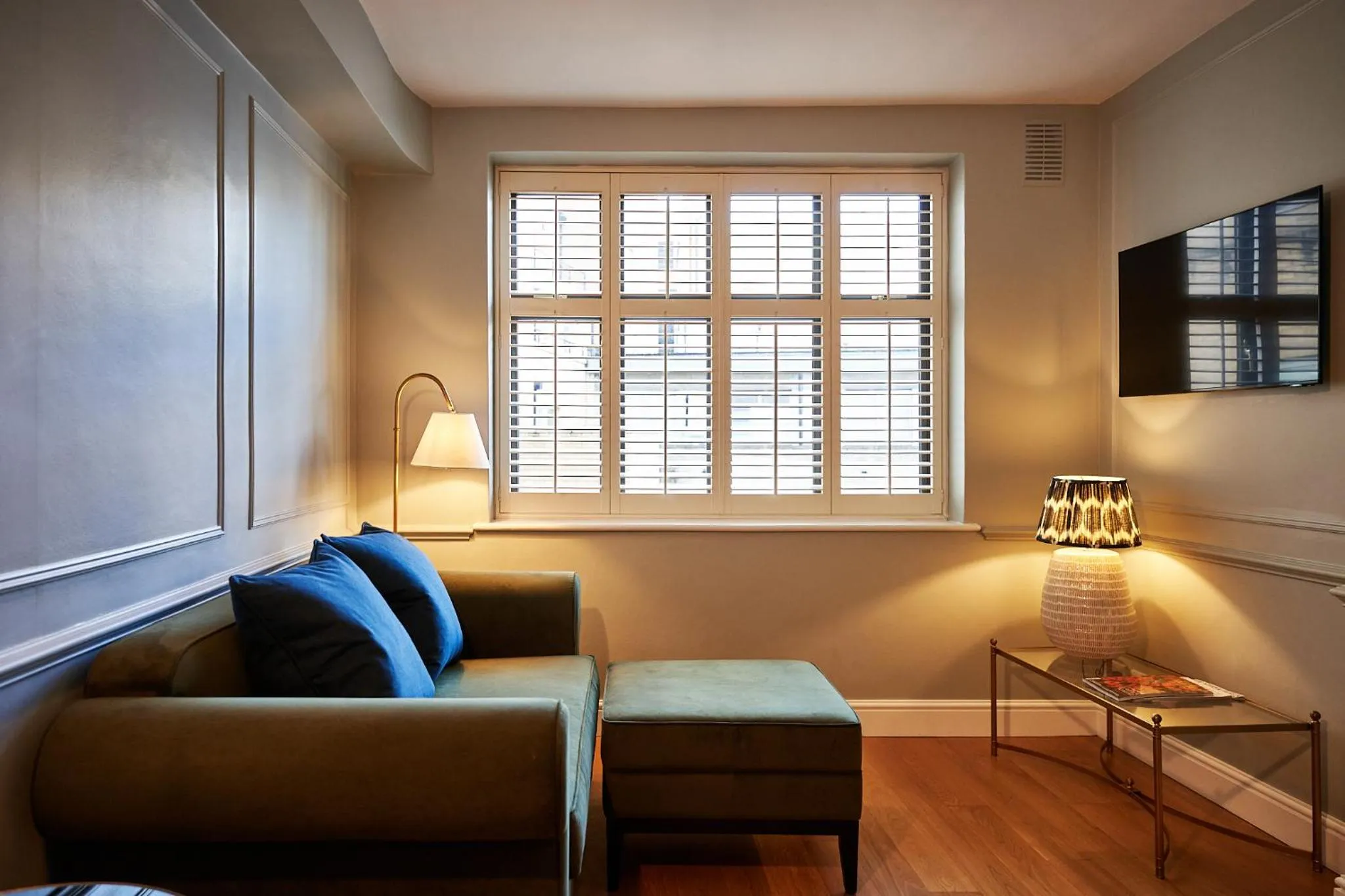 TV and multimedia in The Capital Hotel, Apartments & Townhouse - Small Luxury Hotels of The World