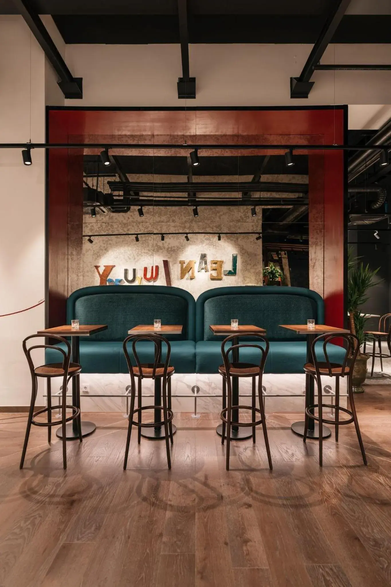 Lounge or bar in Ruby Bea Hotel Florence Lounge or bar in Ruby Bea Hotel Florence