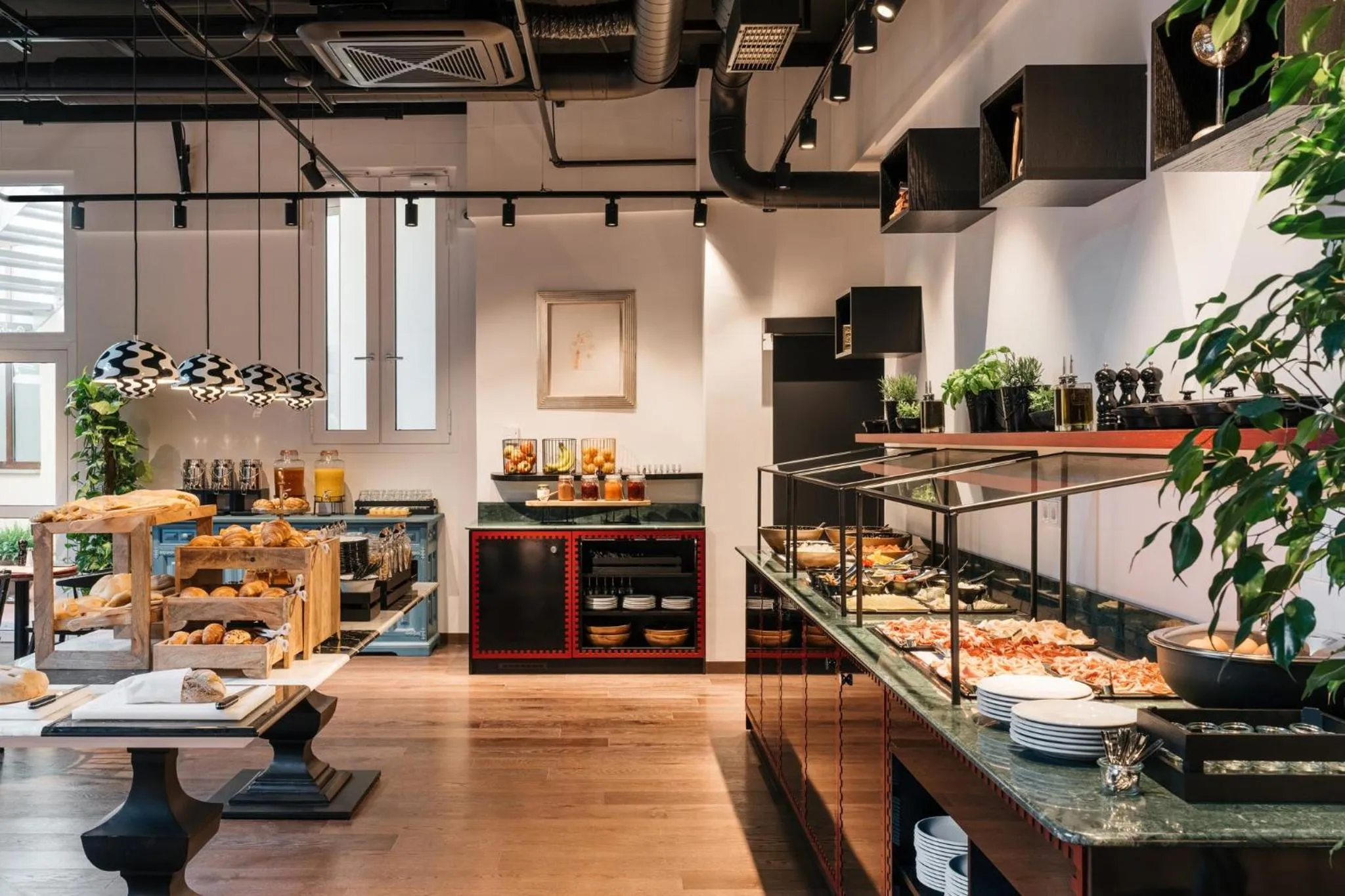 Buffet breakfast in Ruby Bea Hotel Florence