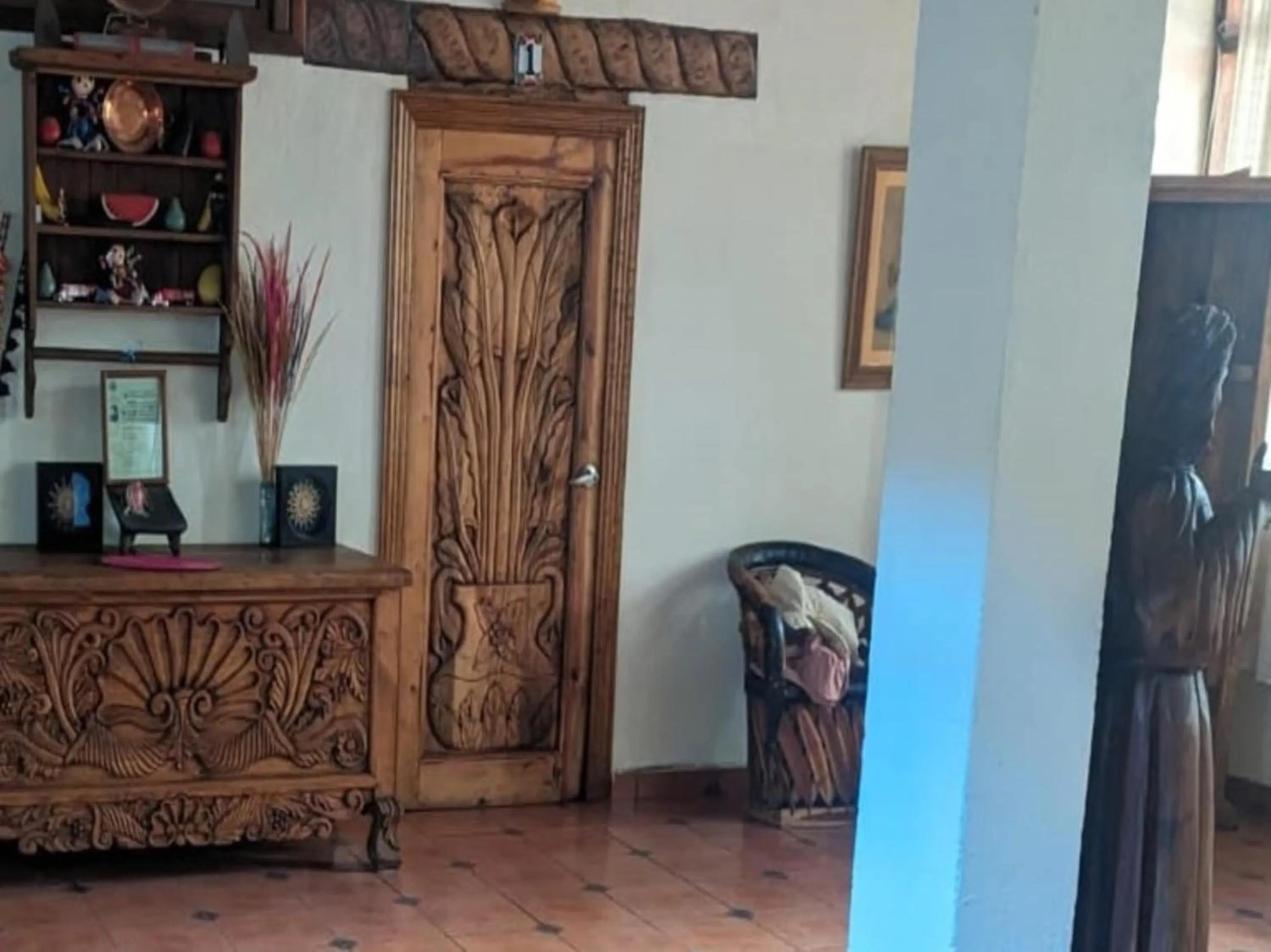 Lobby or reception in OYO Los Alcatraces