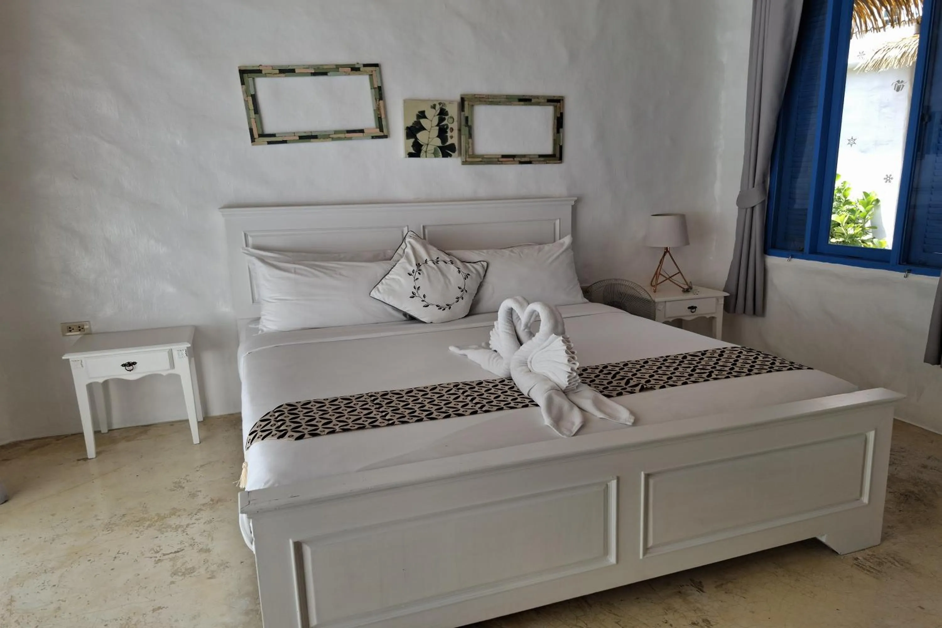 Bed in Deva Casa Private Pool Villa