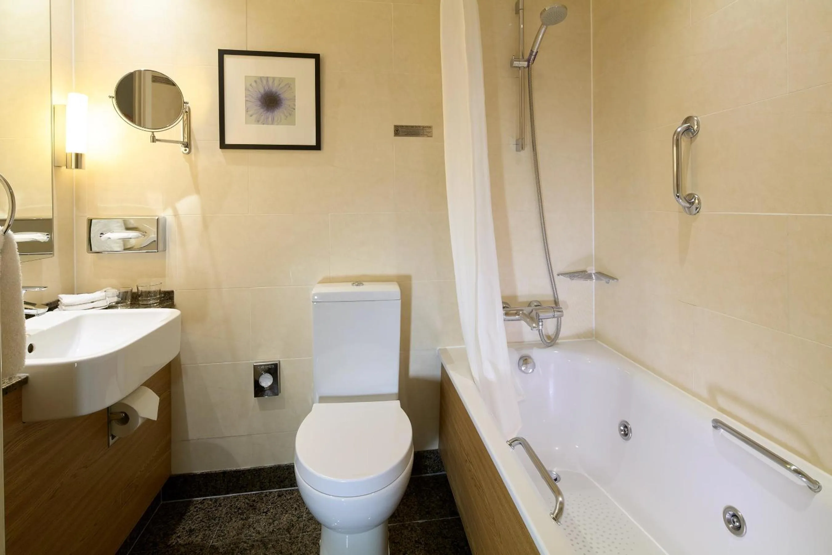 Bathroom in The Rembrandt