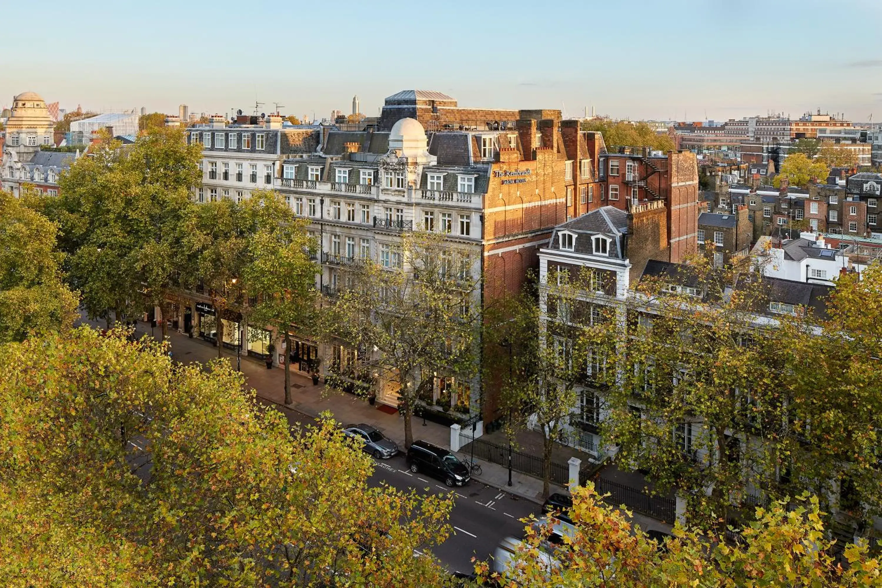 Facade/entrance in The Rembrandt Facade/entrance in The Rembrandt