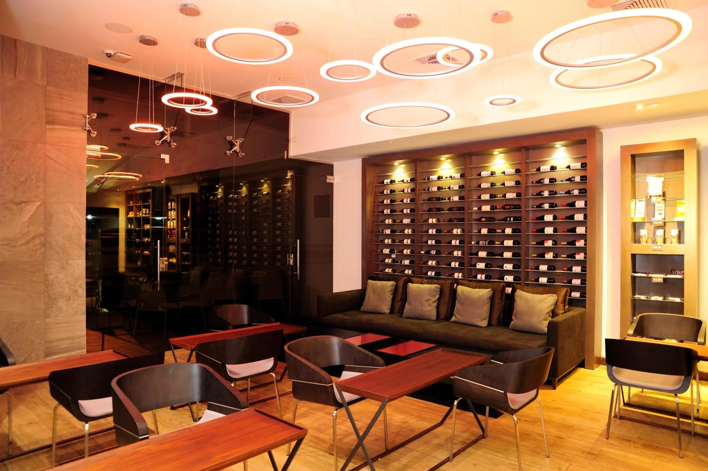 Food and drinks in Best Western Plus Panama Zen Hotel