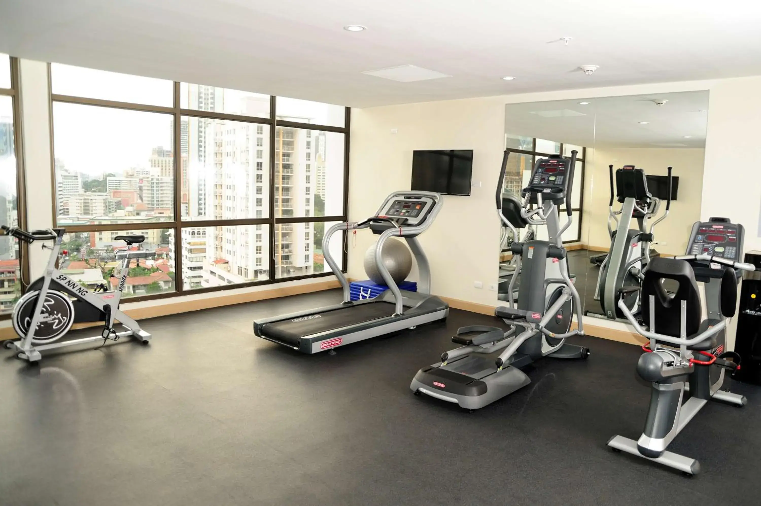Fitness centre/facilities in Best Western Plus Panama Zen Hotel Fitness centre/facilities in Best Western Plus Panama Zen Hotel