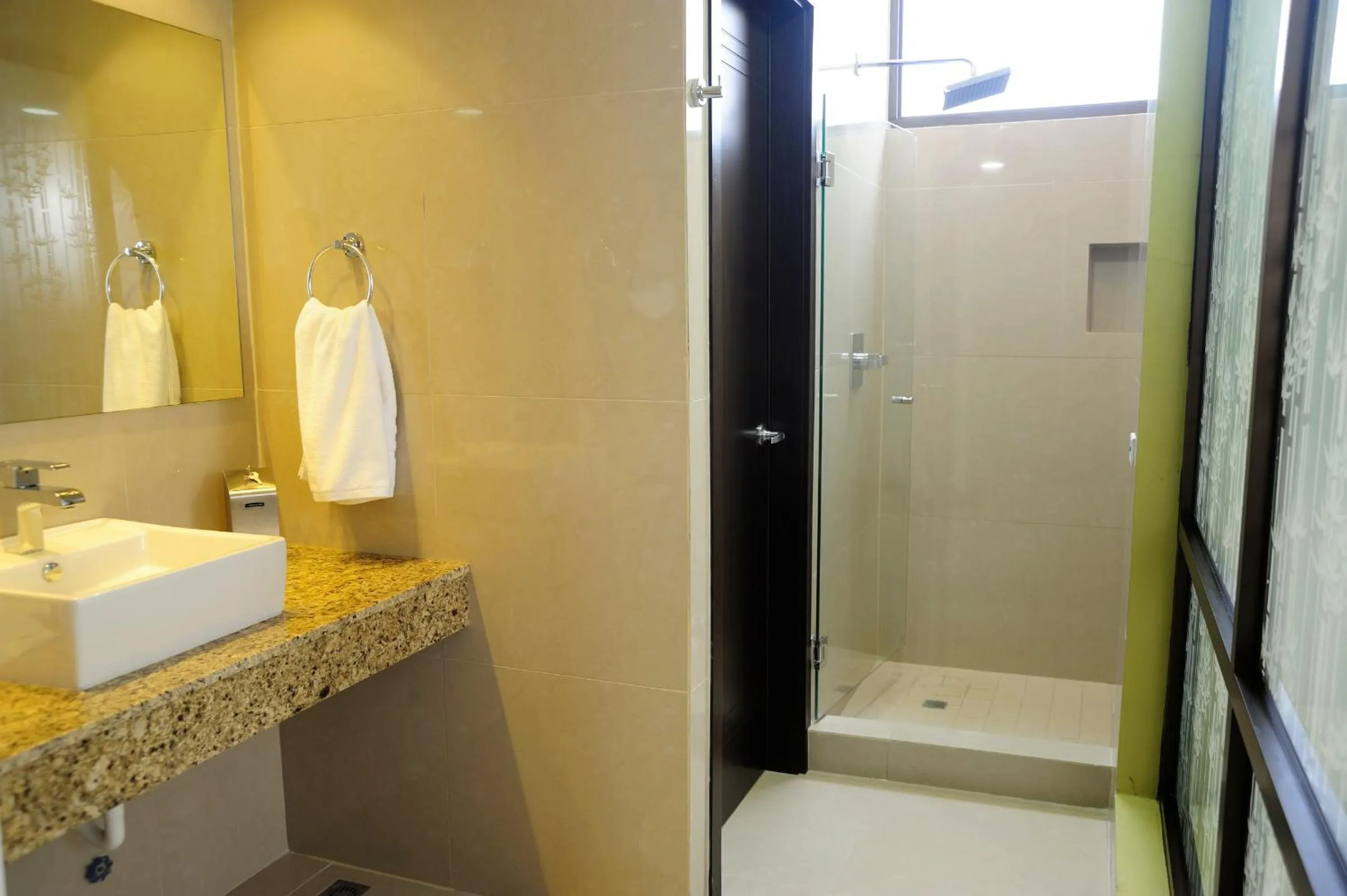 Bathroom in Best Western Plus Panama Zen Hotel