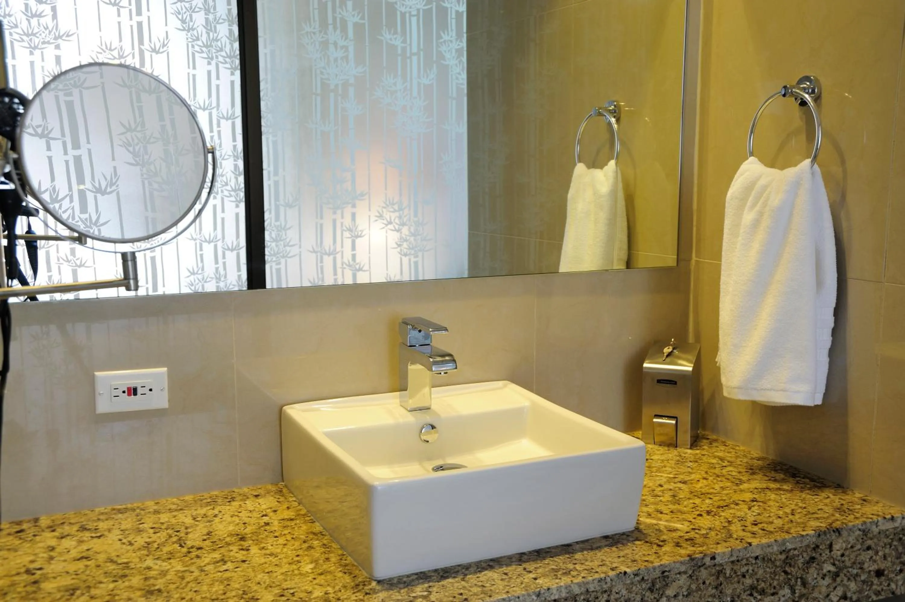 Bathroom in Best Western Plus Panama Zen Hotel