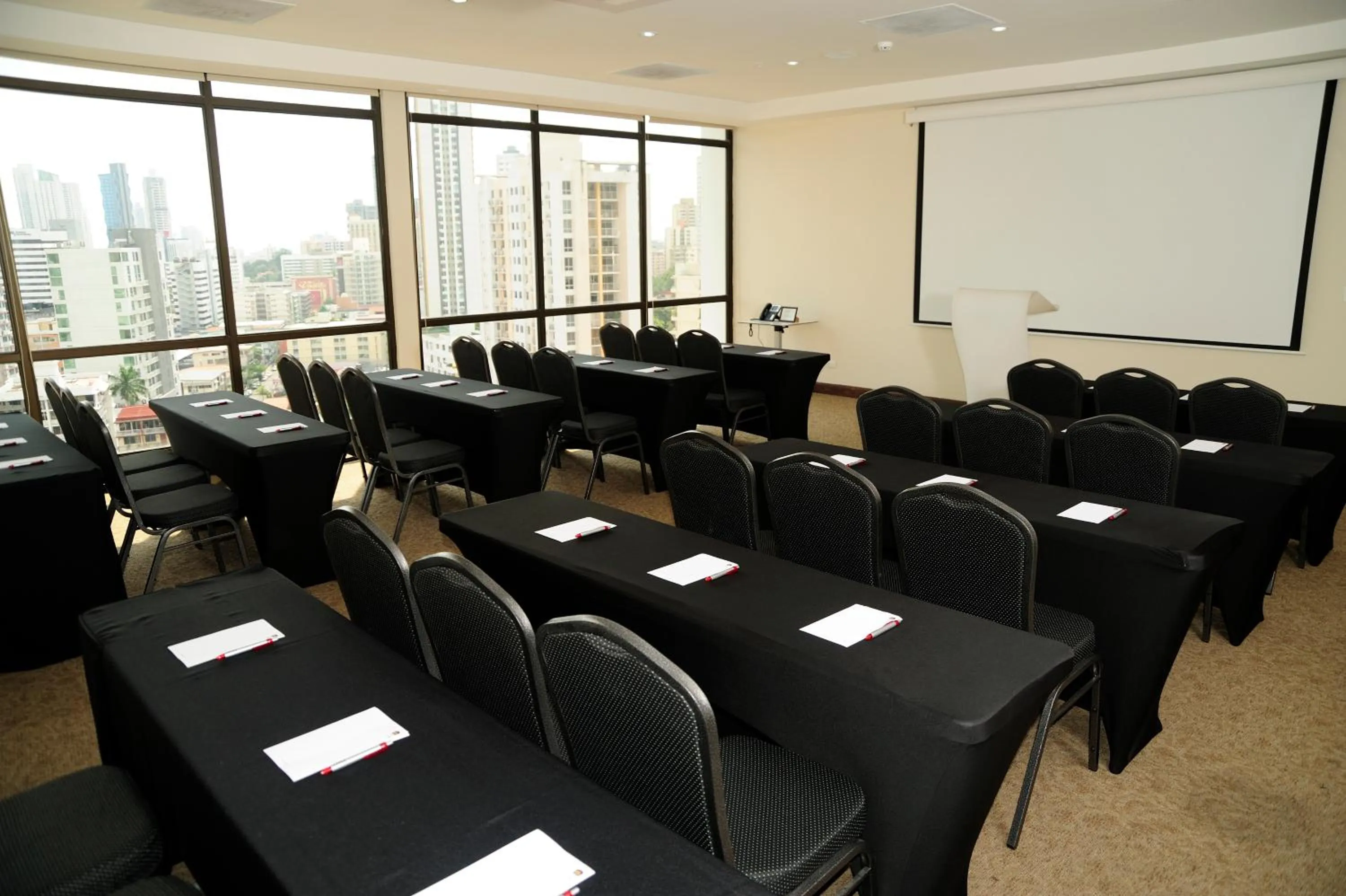 Area and facilities in Best Western Plus Panama Zen Hotel