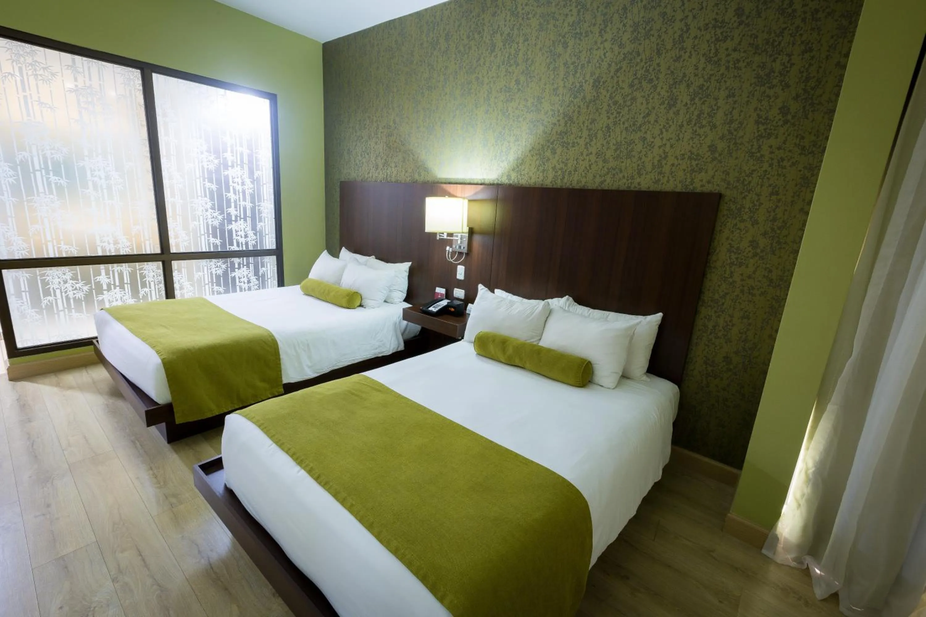 Bed in Best Western Plus Panama Zen Hotel