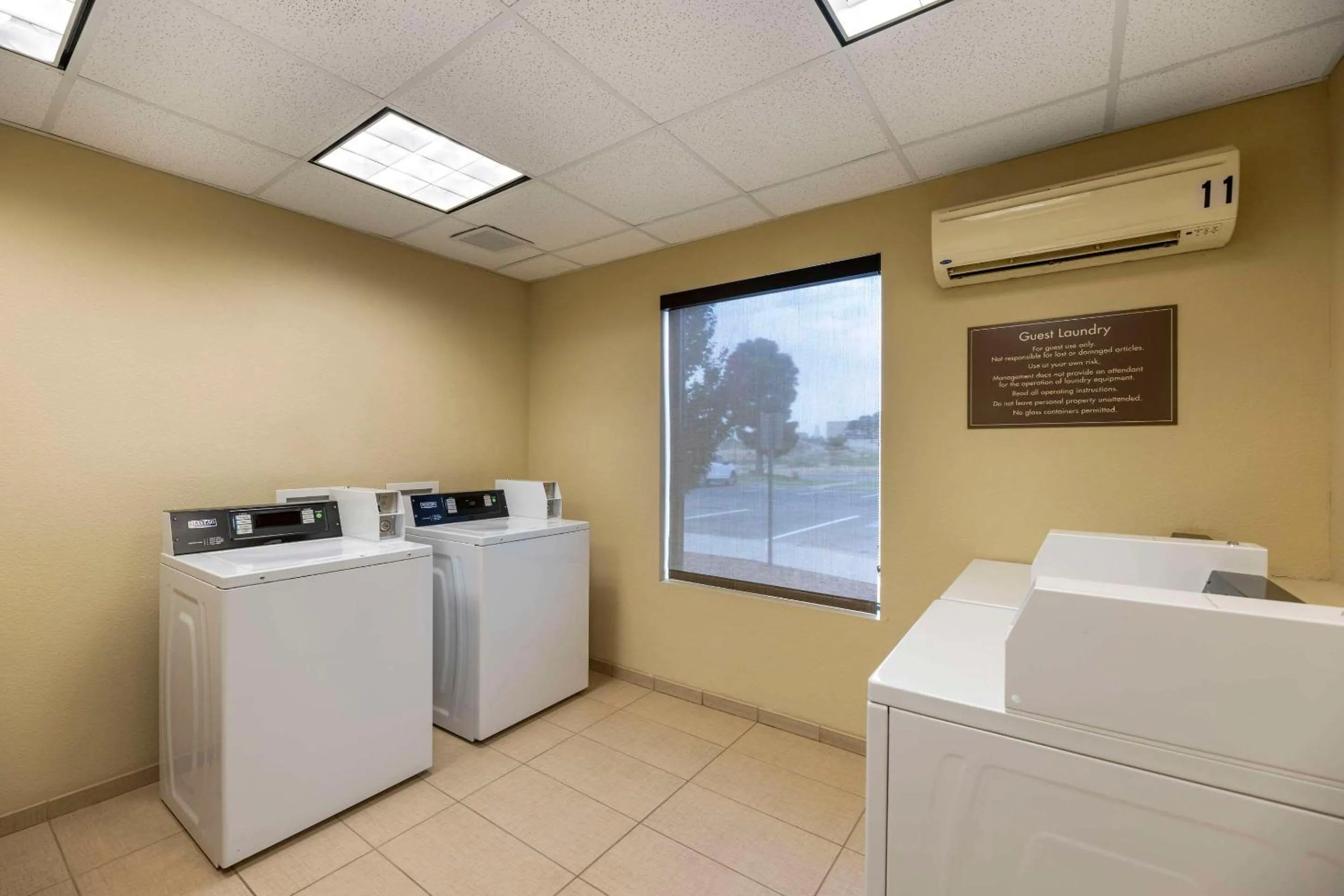 laundry in Comfort Suites Carlsbad
