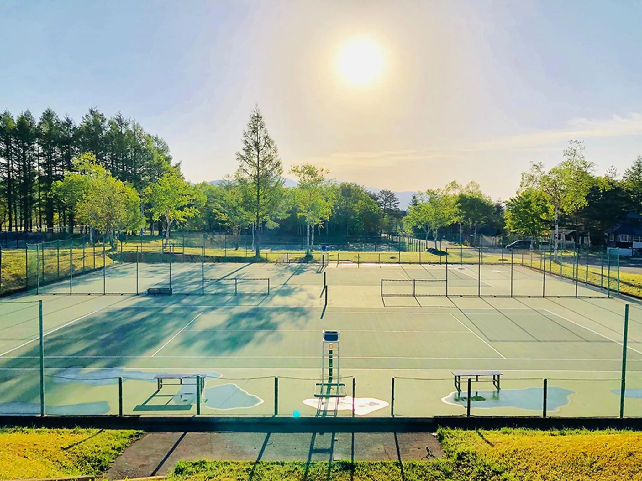 Tennis court in Appi Life is Beautiful