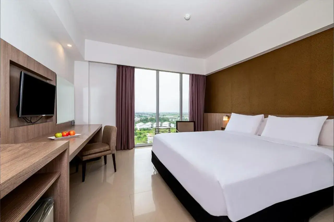 Bedroom, Bed in Grand Tan Banjarmasin Hotel & Convention Center Bedroom, Bed in Grand Tan Banjarmasin Hotel & Convention Center