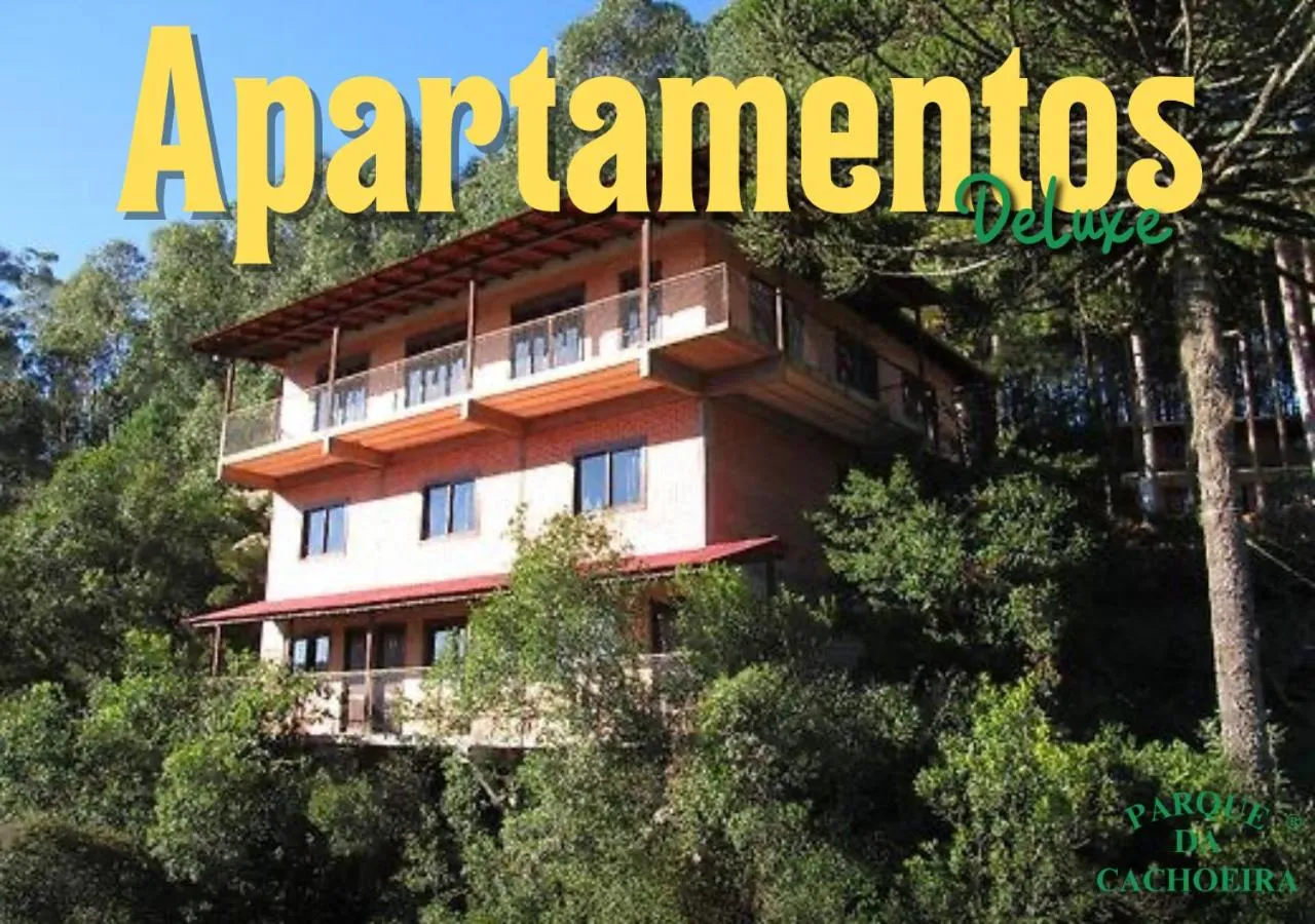 Property building in Parque Da Cachoeira