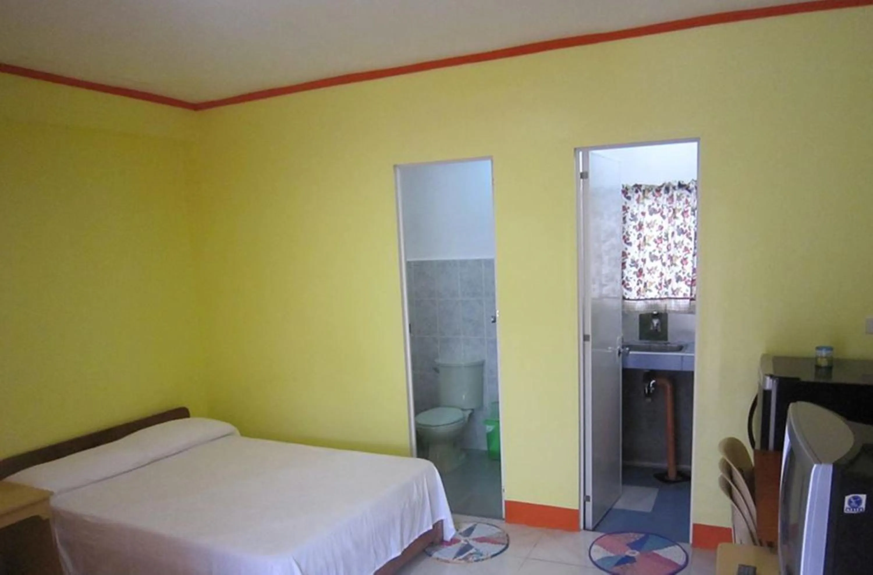 Bedroom, Bed in M&E Guesthouse