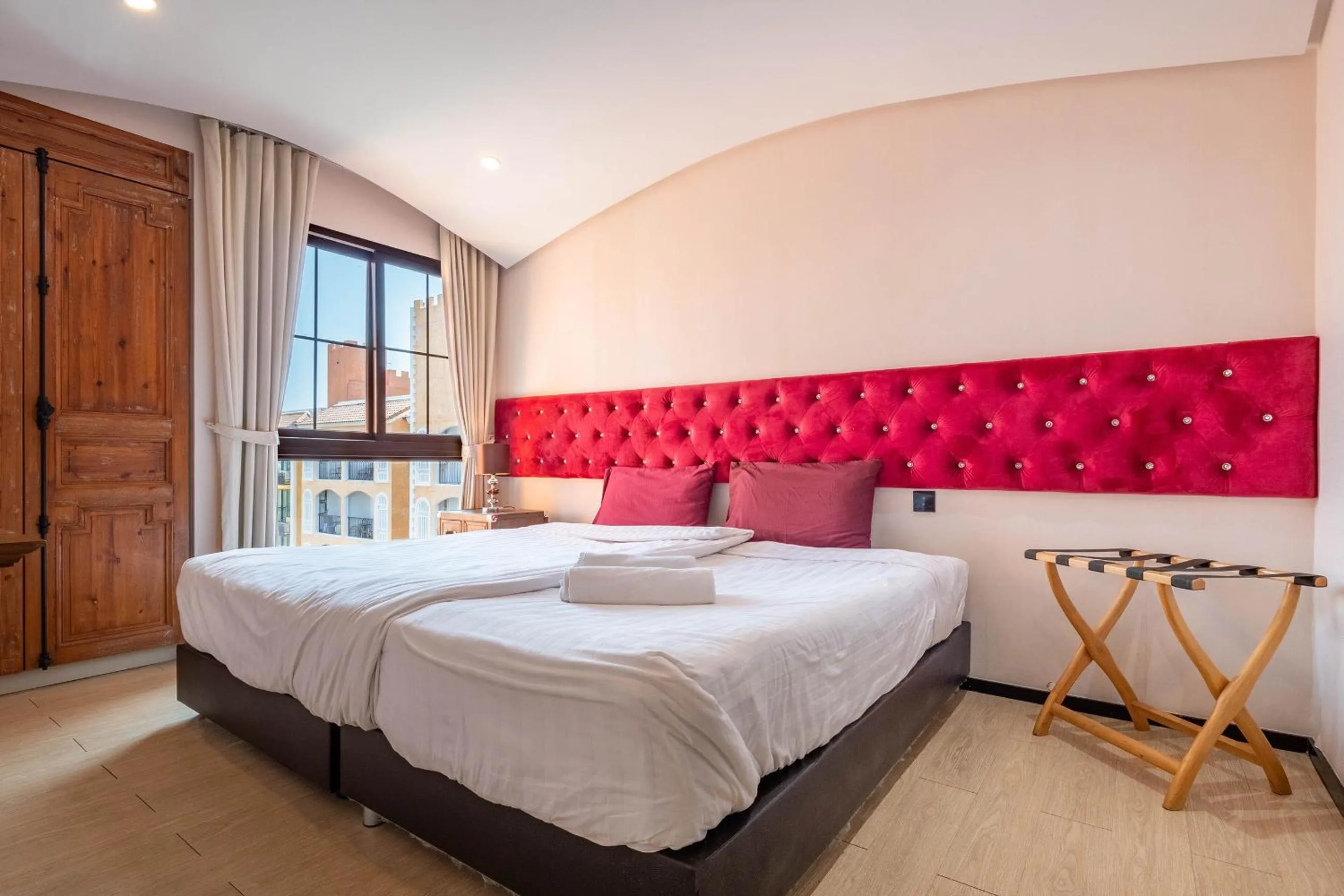 Venetian Resort Pattaya