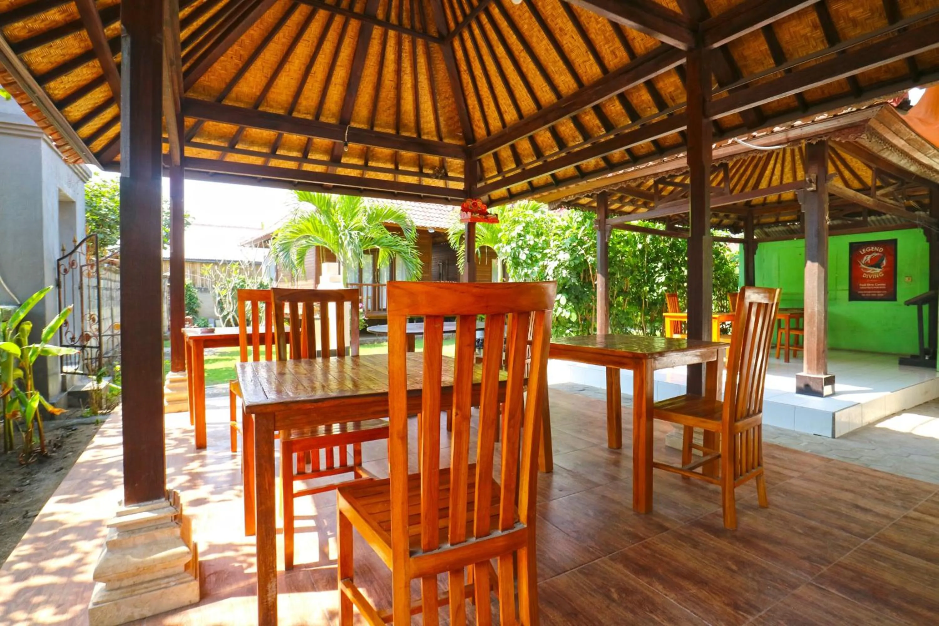 Lobby or reception in Nyoman Guesthouse and Grill
