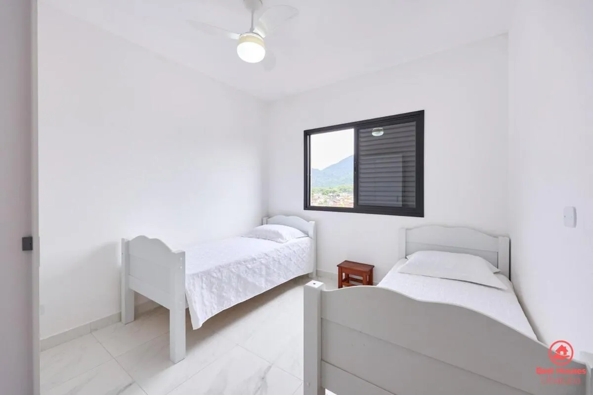 Bed in BH42 · BH42: Cobertura com AR, Churrasqueira e Piscina